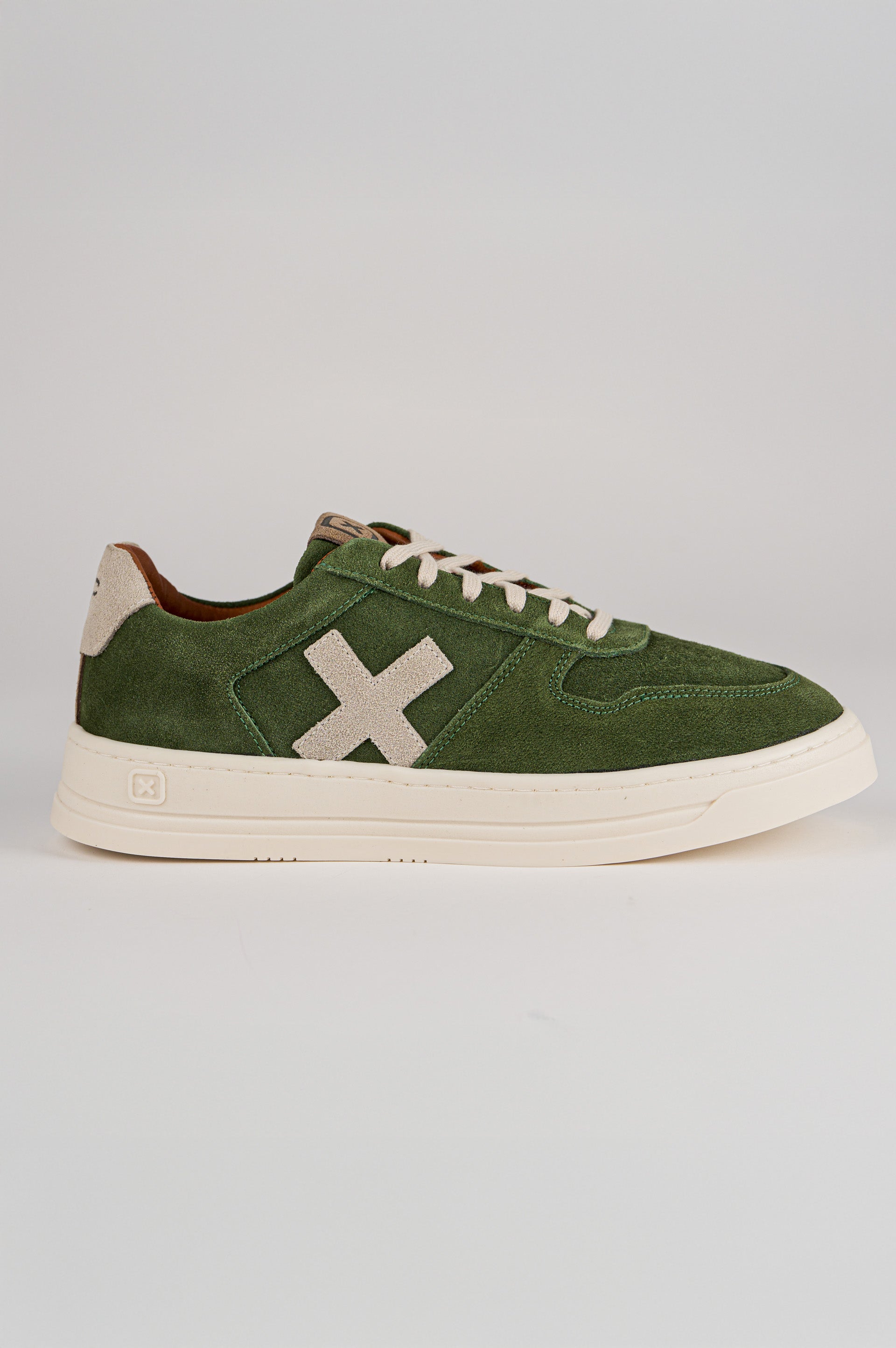 #COR_VERDE MILITAR
