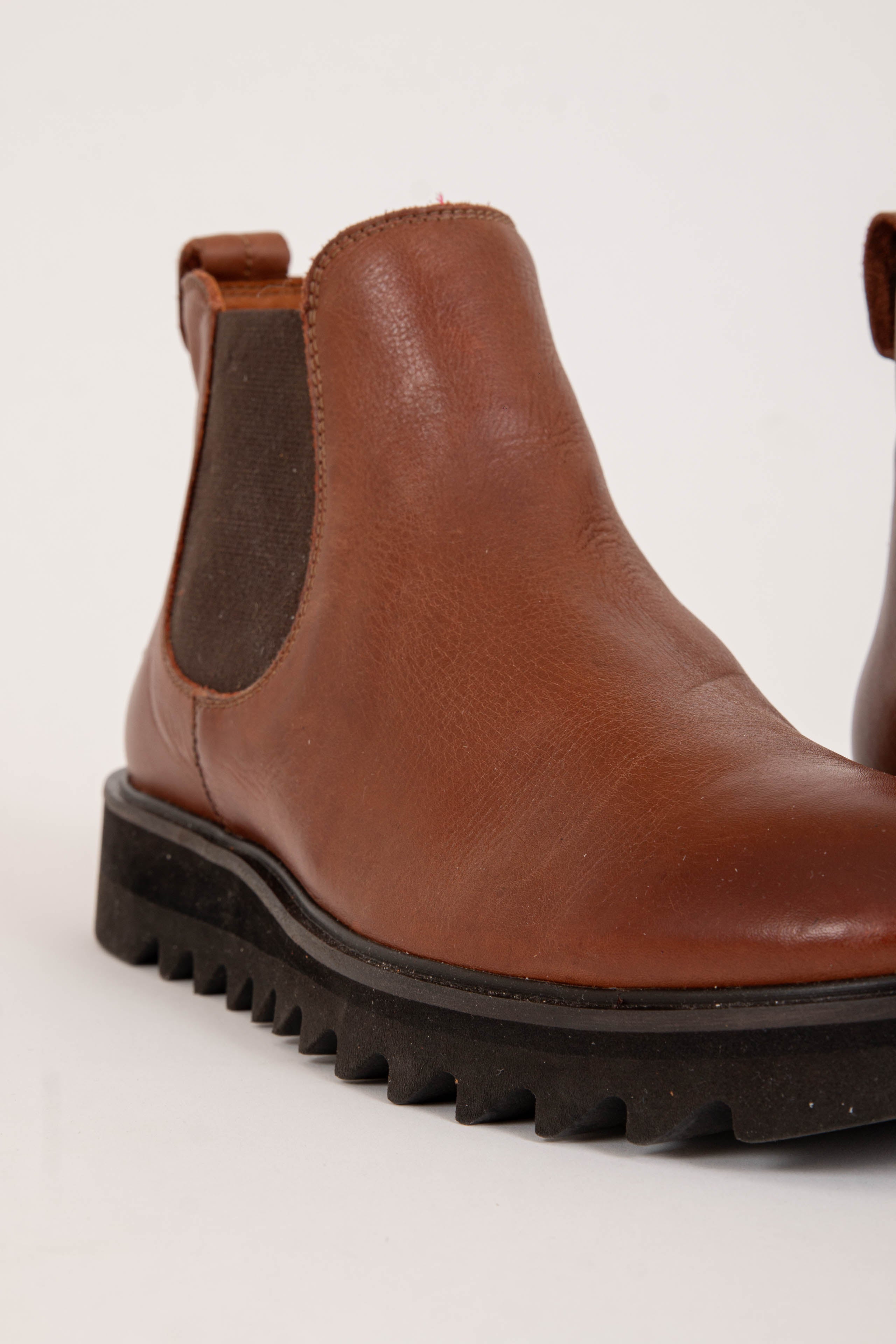 BOTA COURO ESTAMPADO 26194