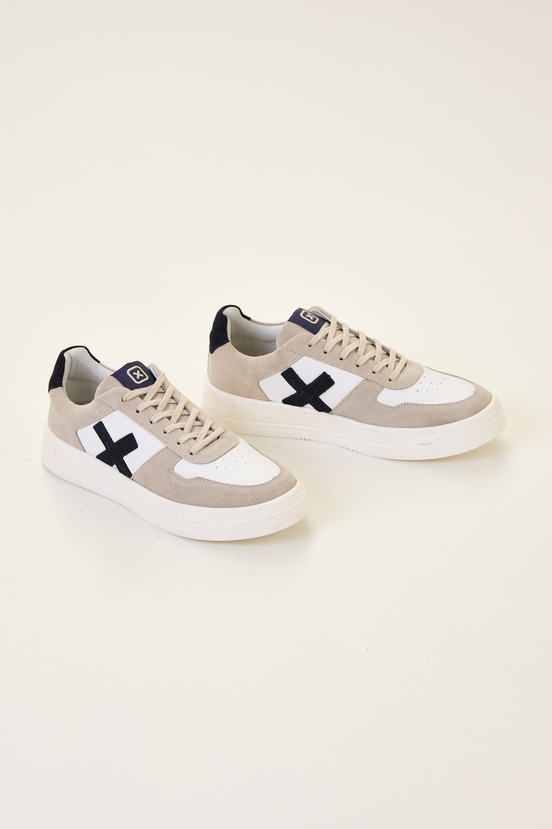 #COR_OFF WHITE