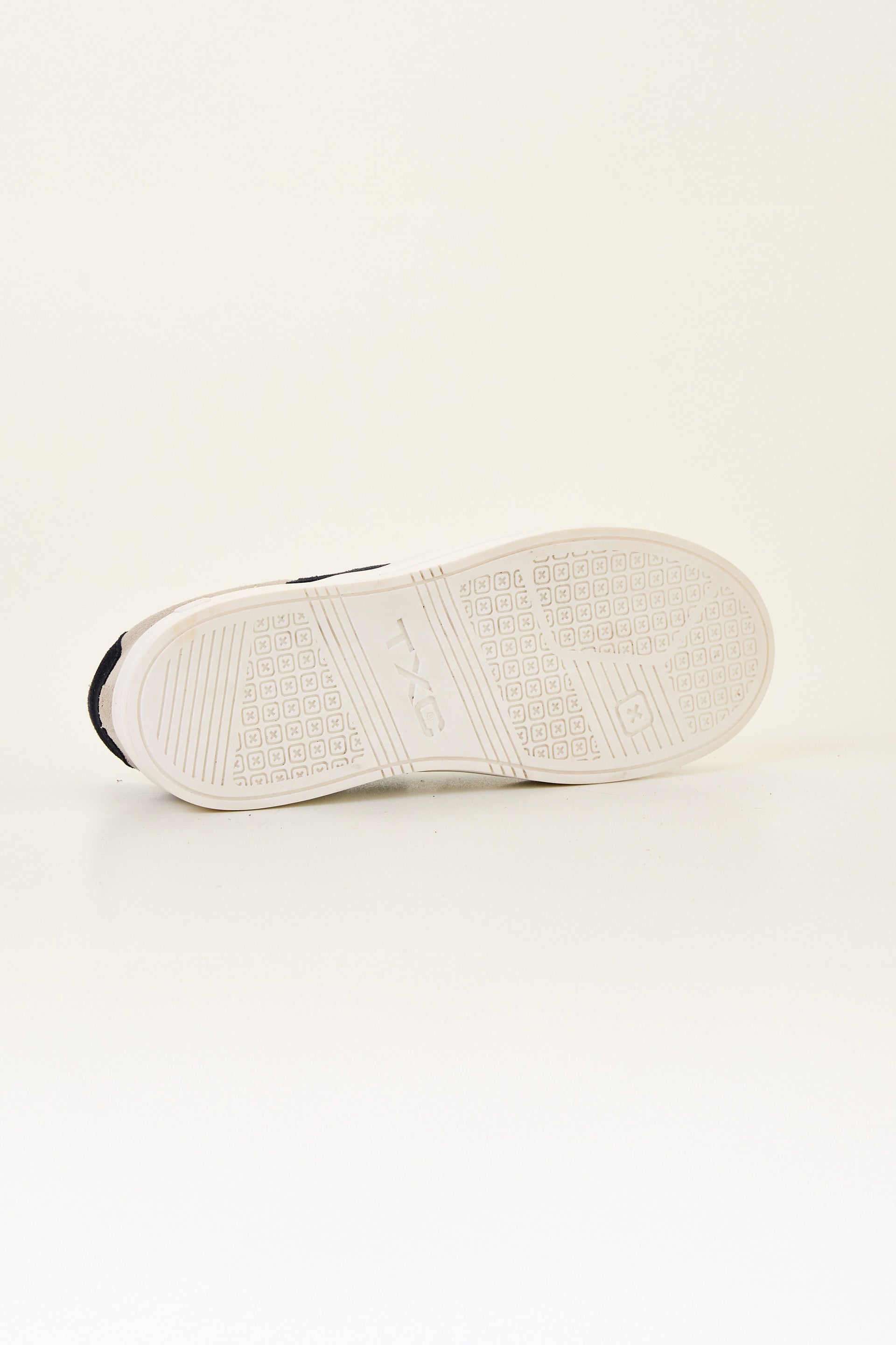 #COR_OFF WHITE