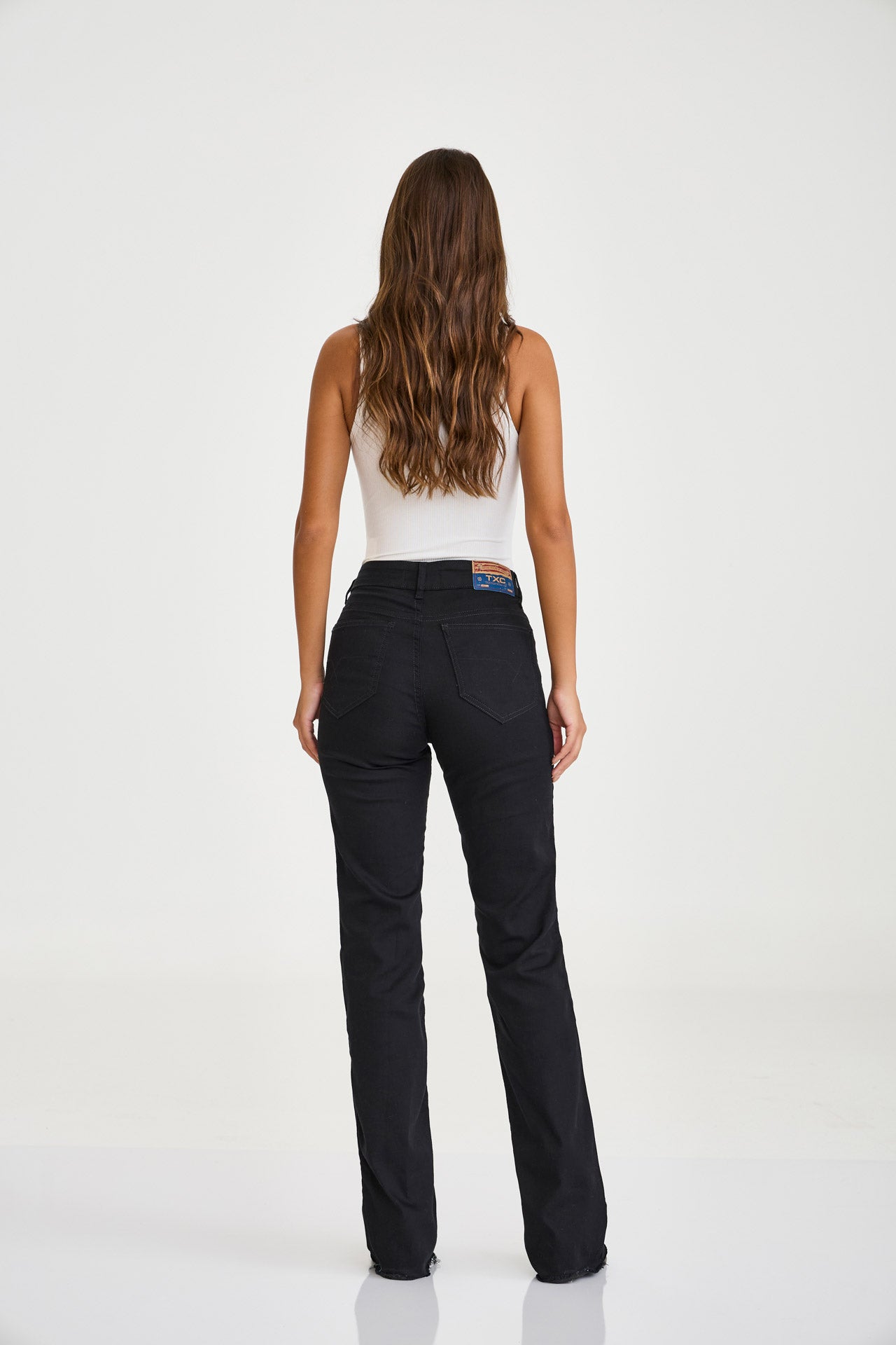 Imagem do produto 9897140519213 da cor 0027