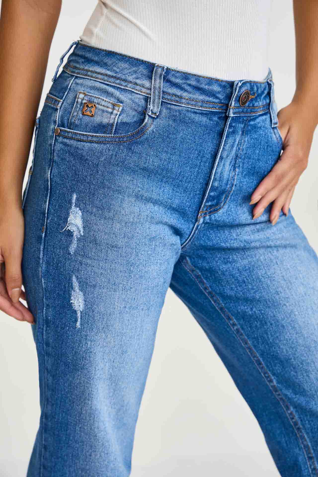 #COR_JEANS