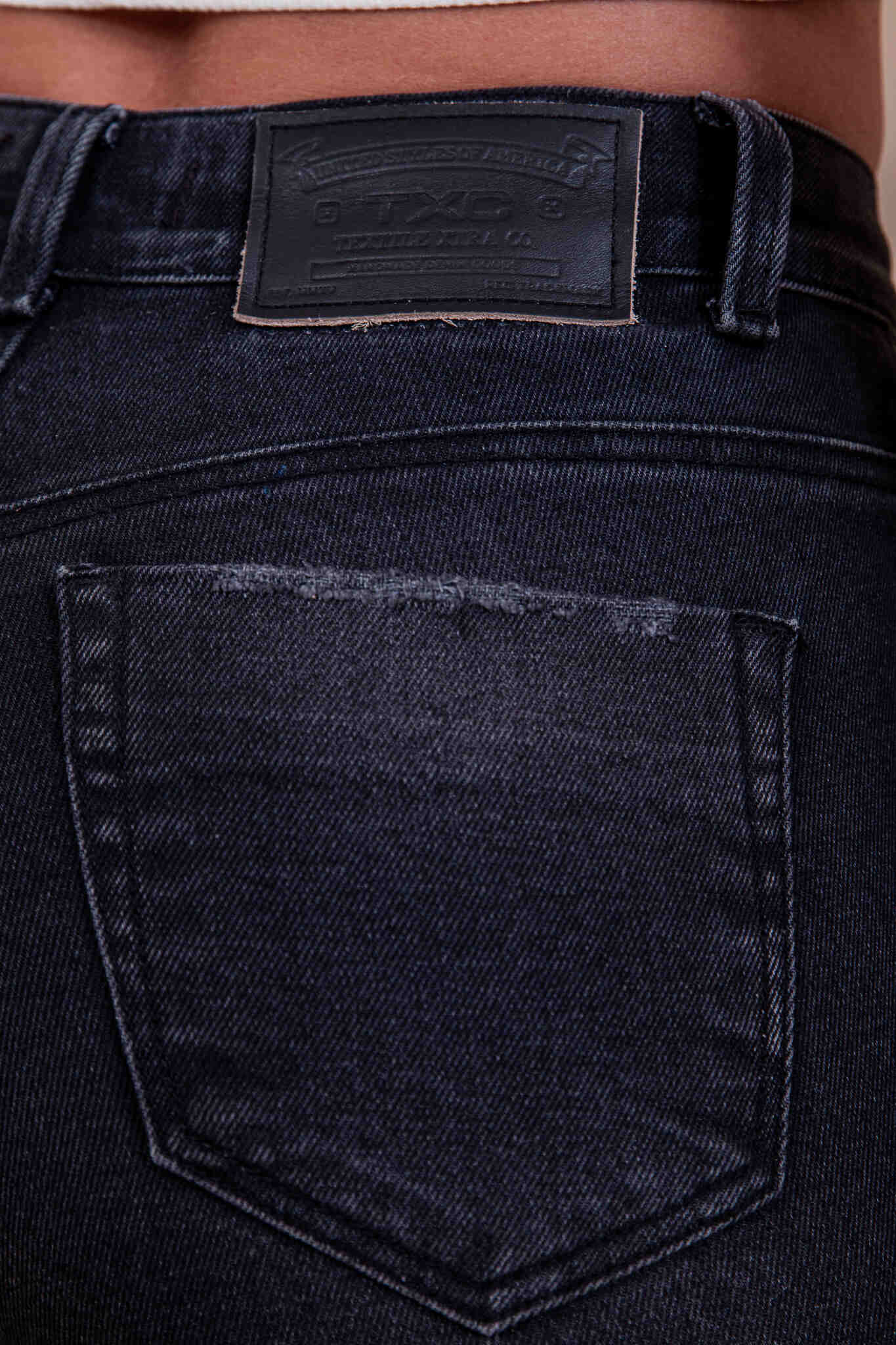 #COR_JEANS