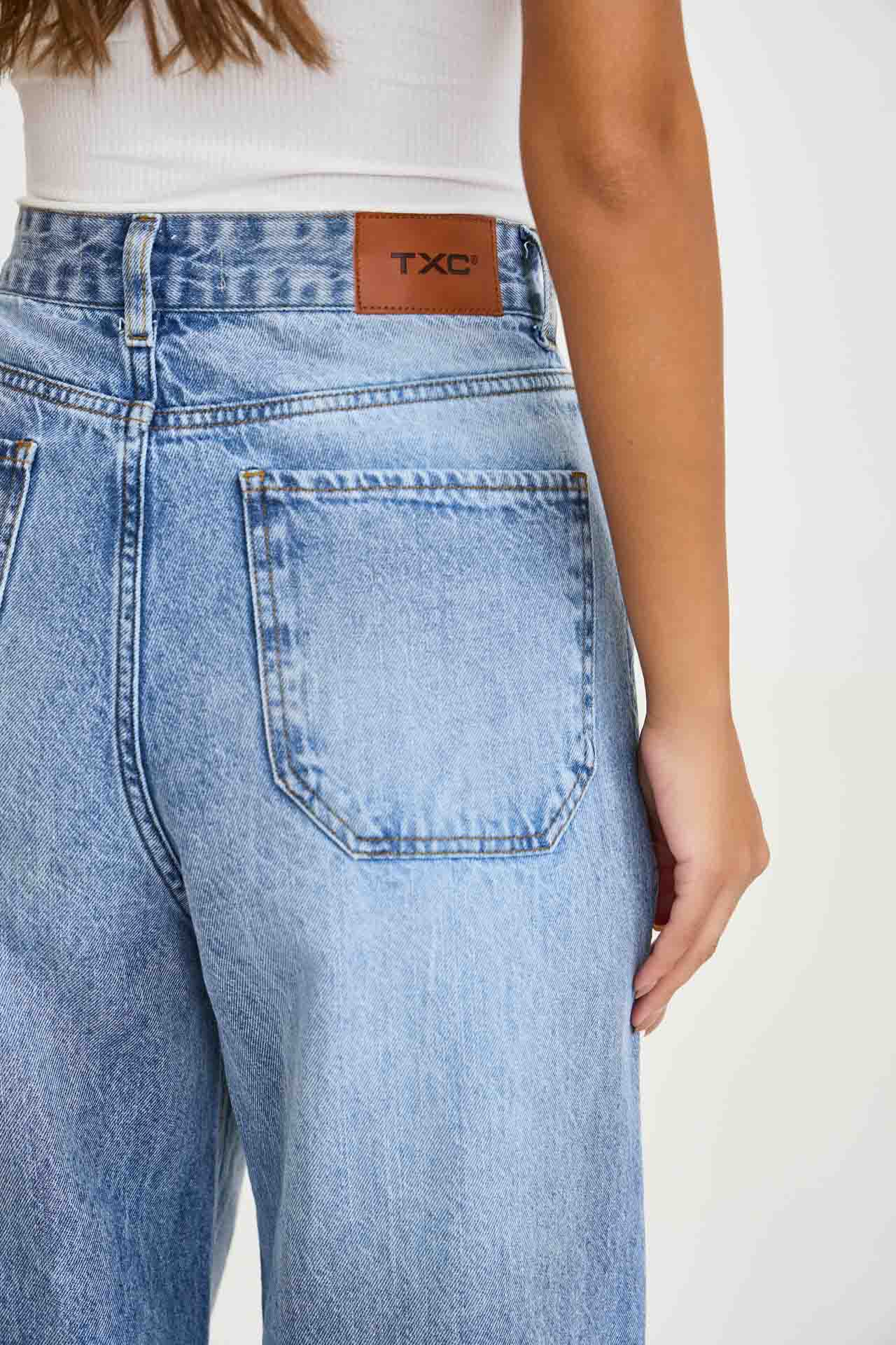 #COR_JEANS