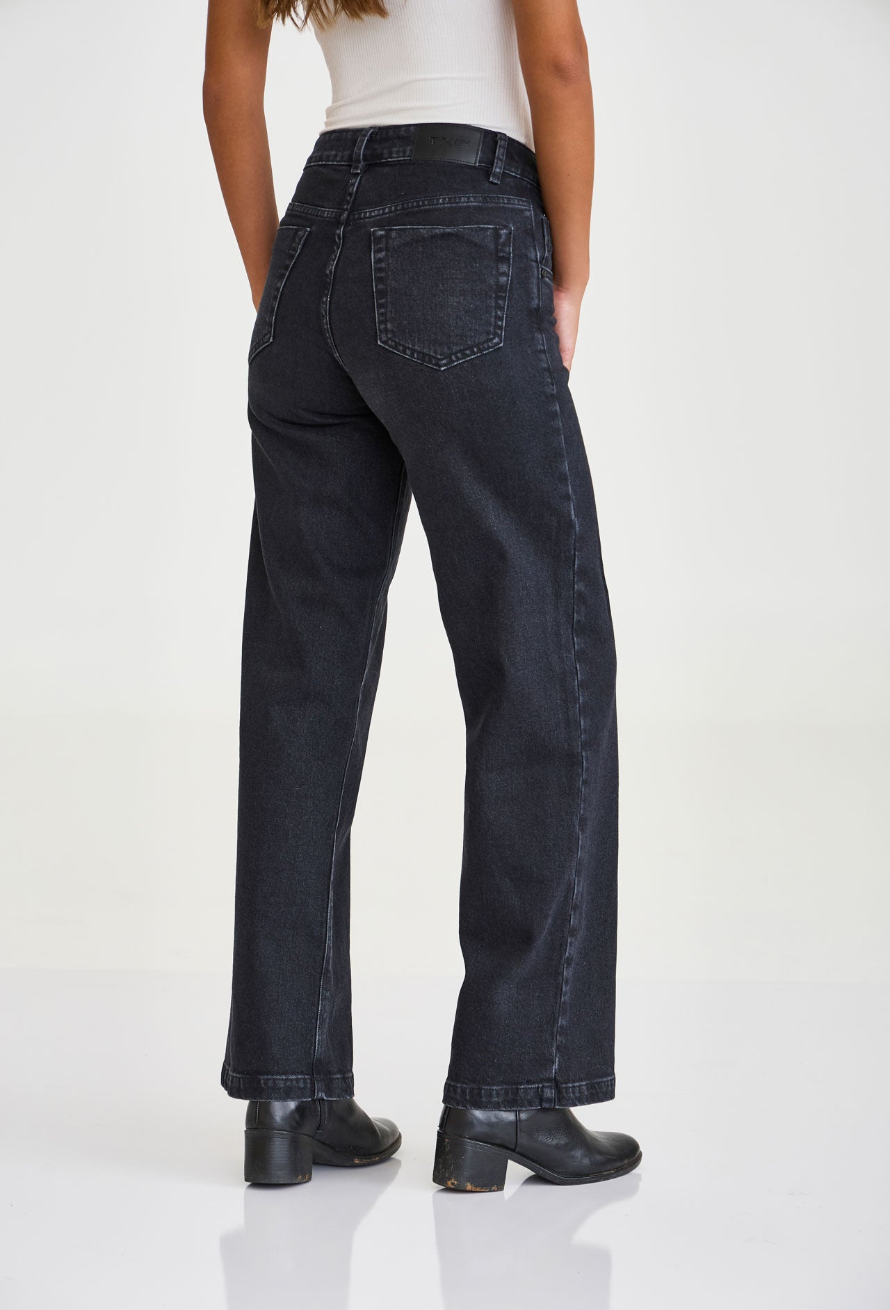 #COR_JEANS