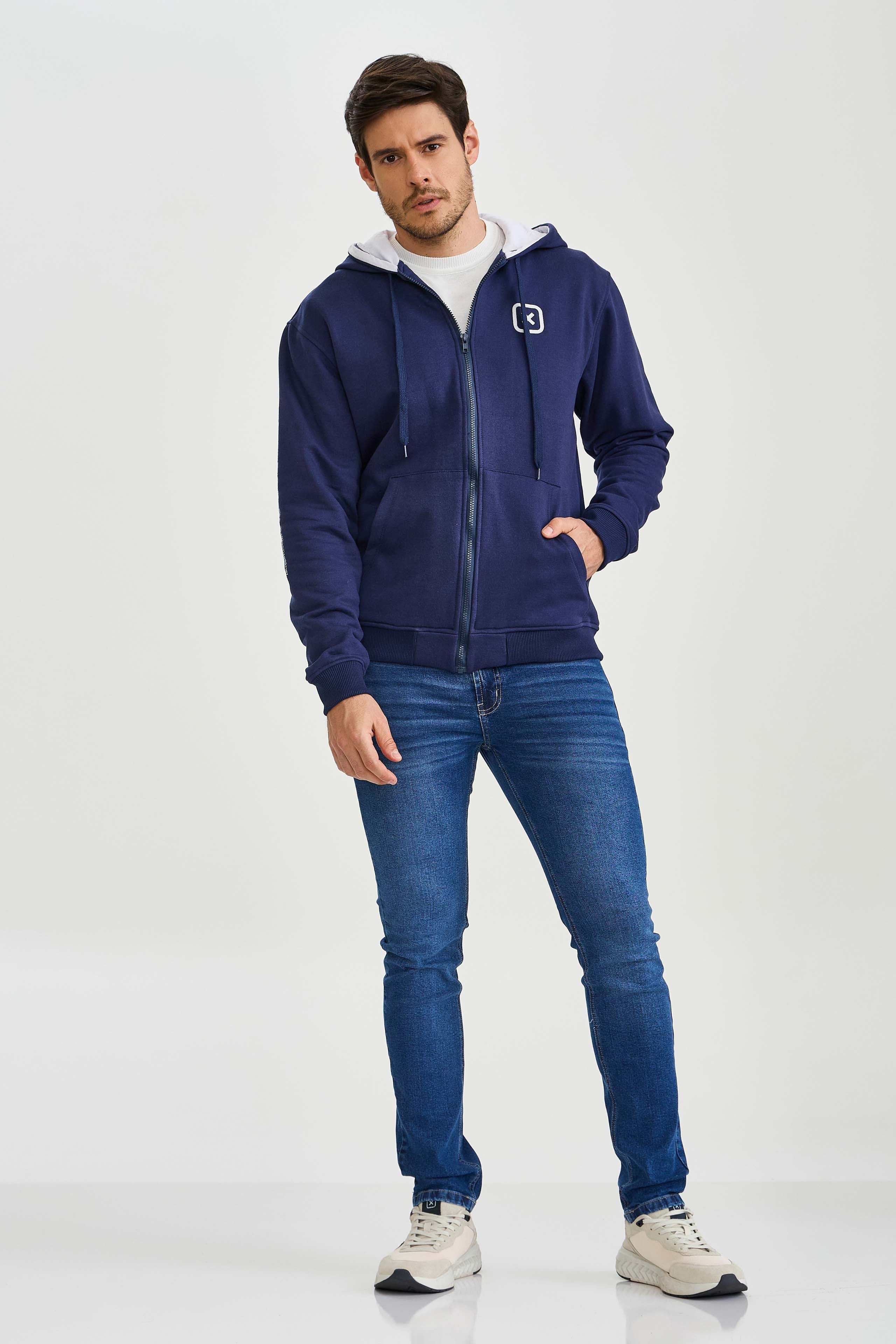 Imagem do produto 9896999780653 da cor 0035