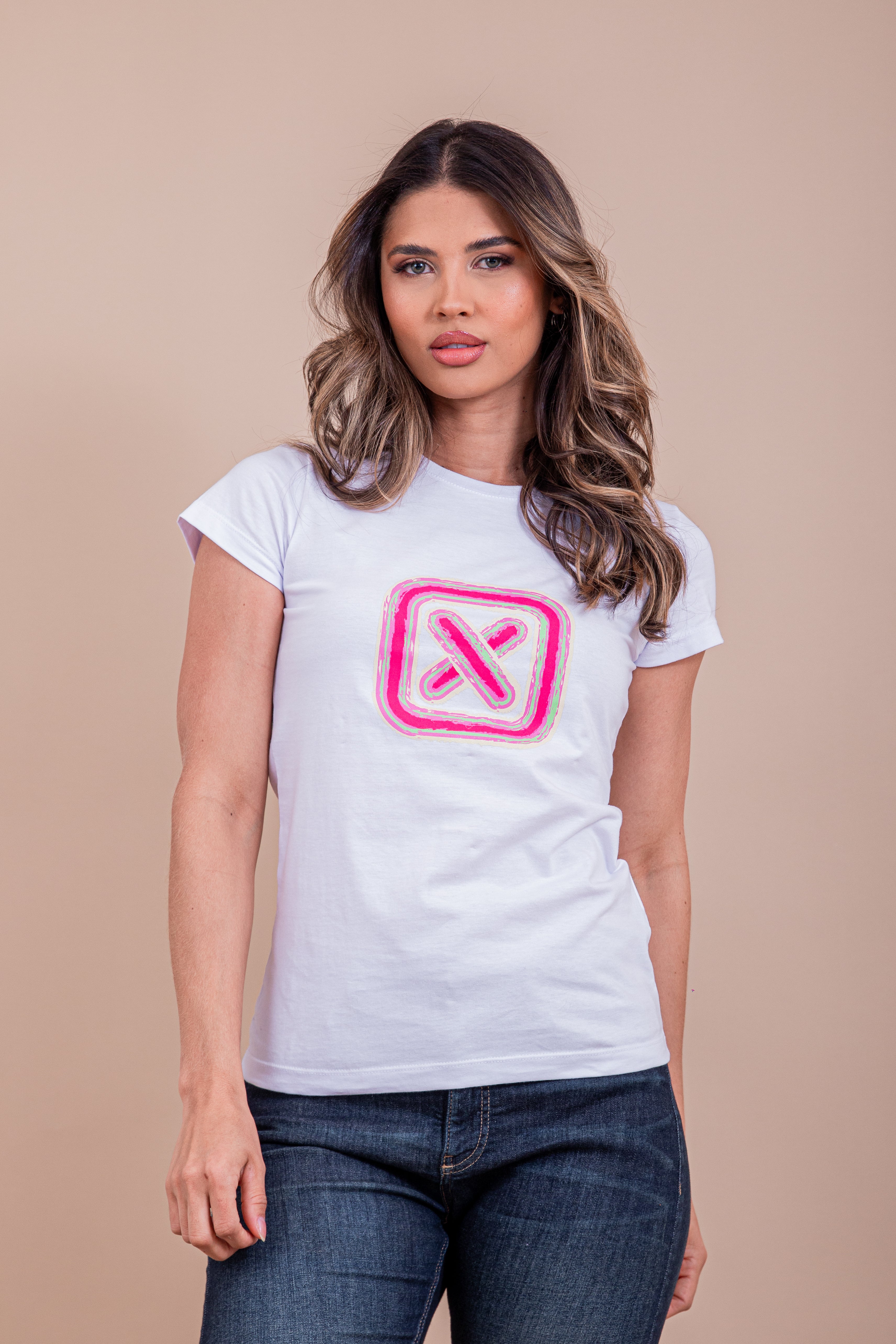 Camiseta Feminina Estampada Slim Fit | 50835