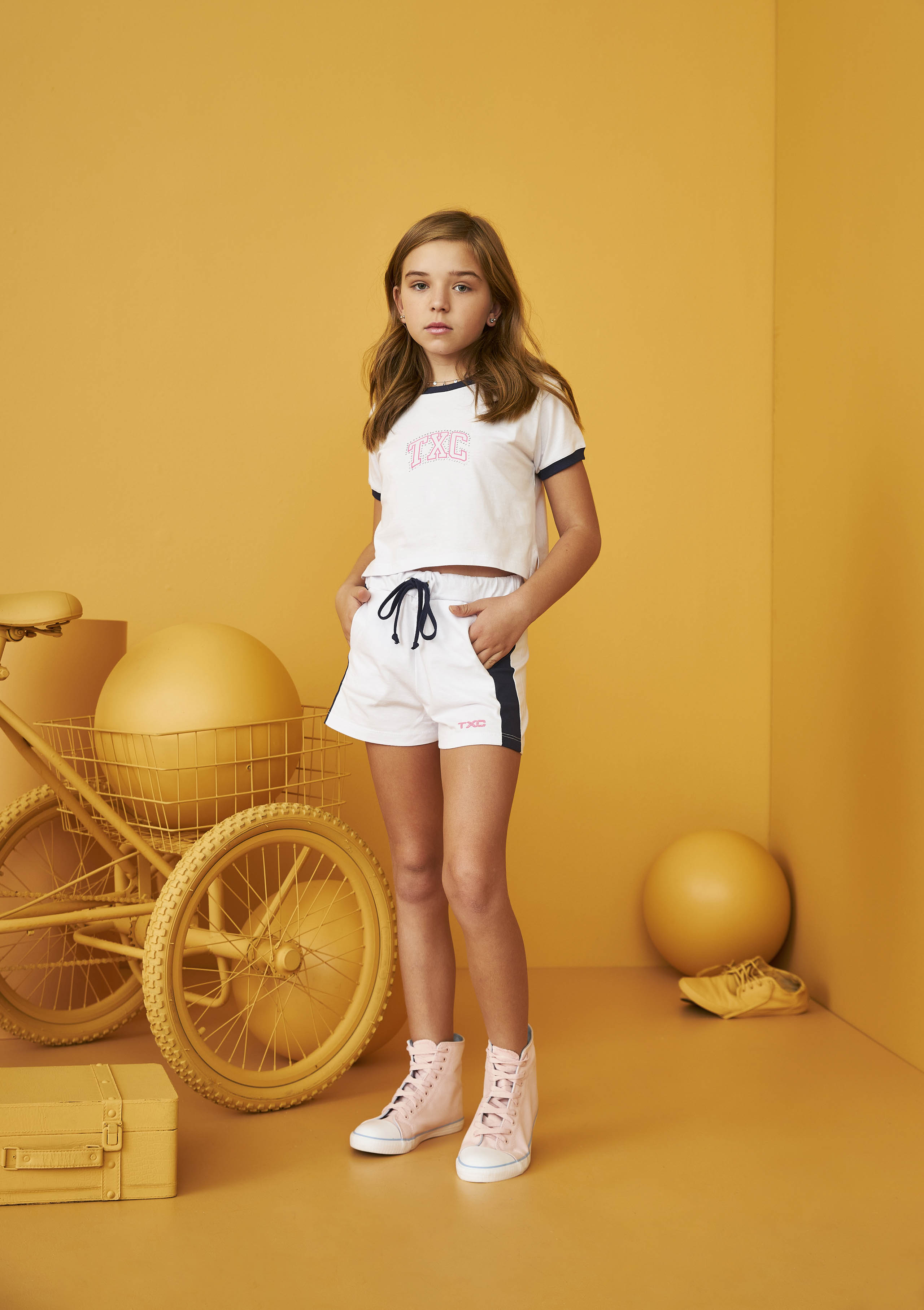 Imagem do produto 9896978710829 da cor 0001