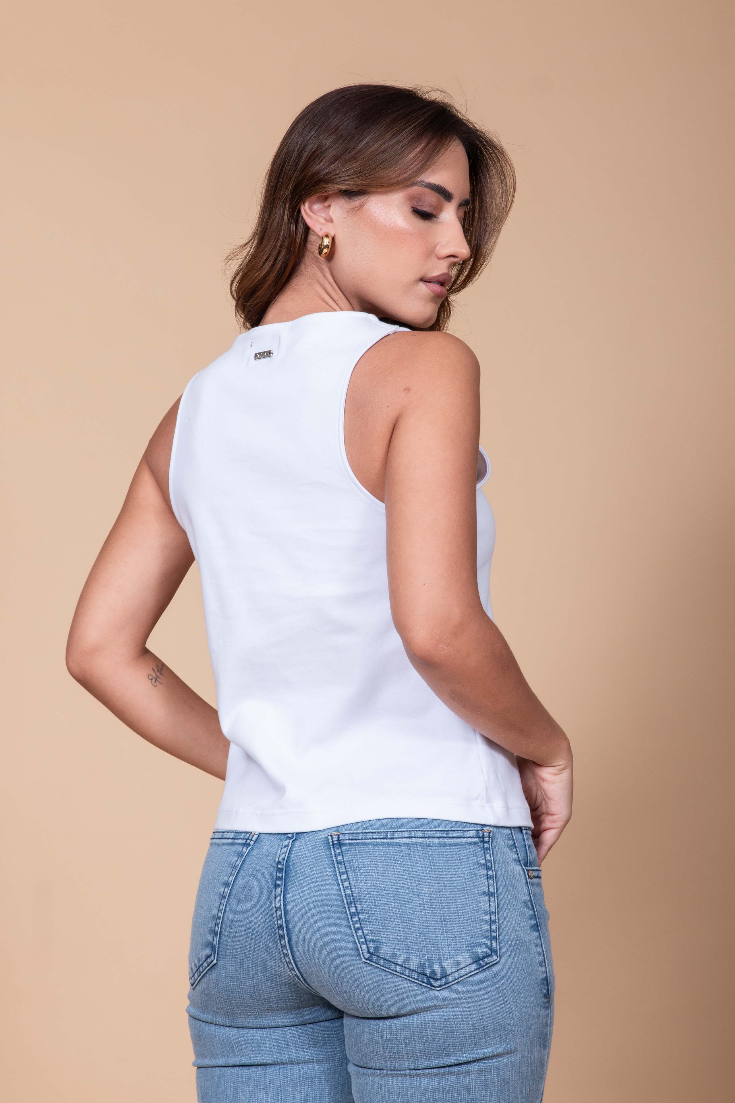 Imagem do produto 9897071247661 da cor 0001