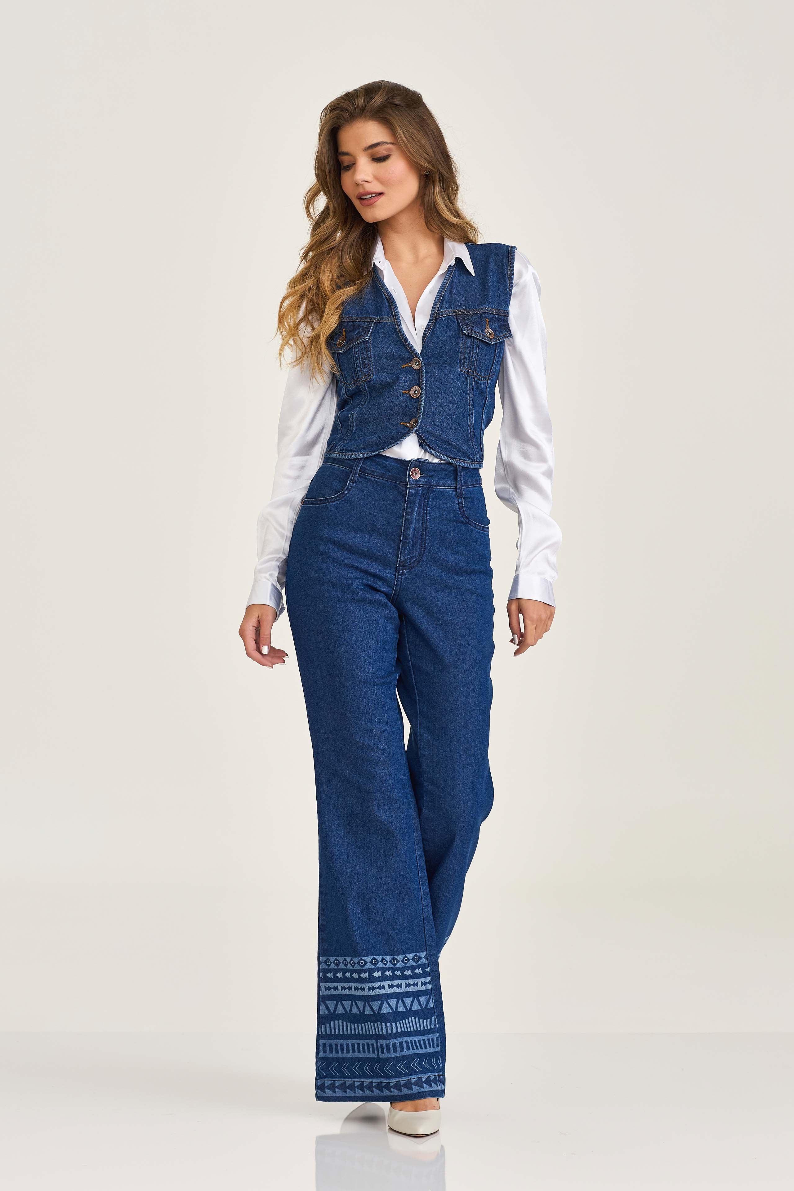 #COR_JEANS