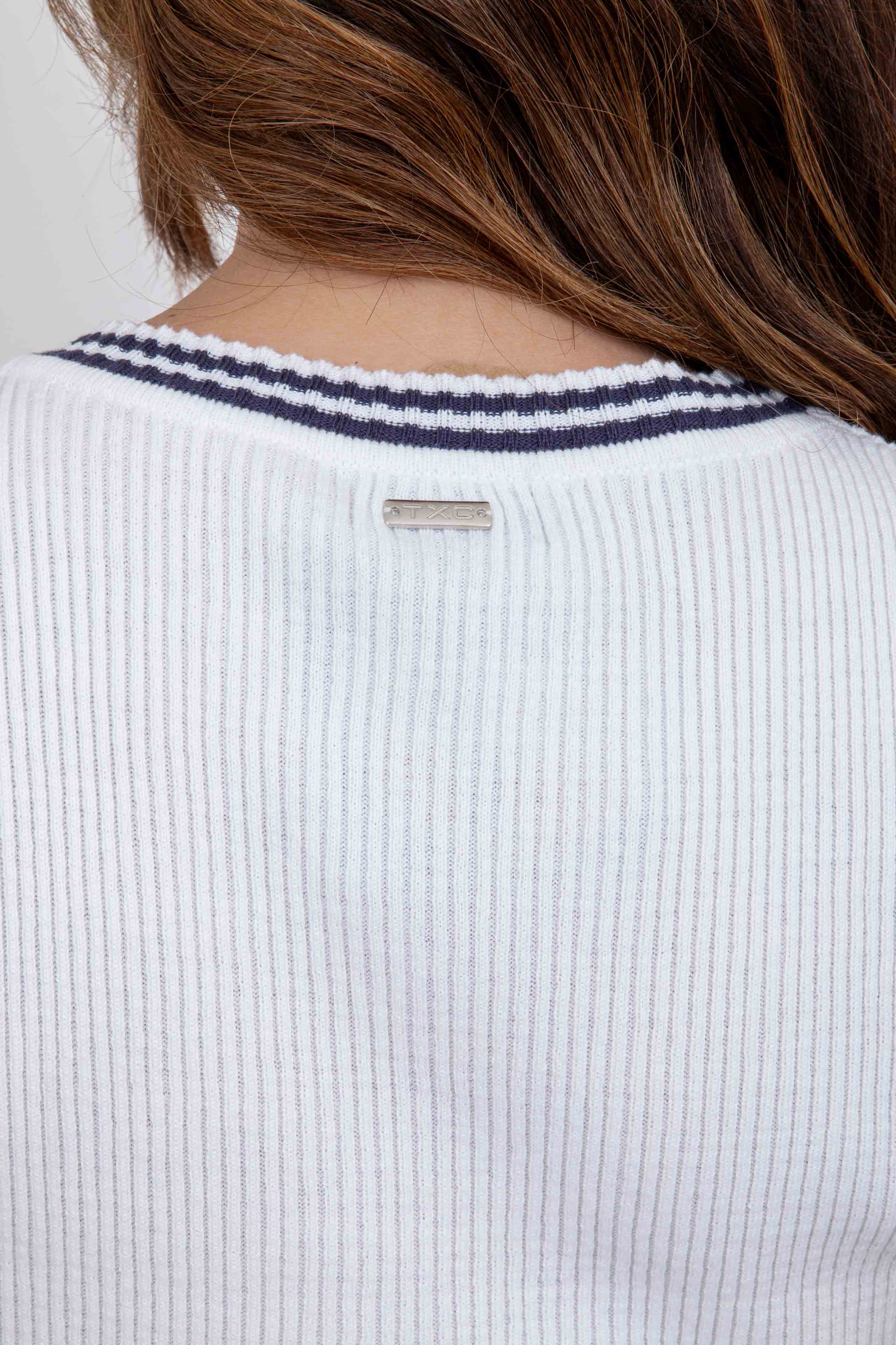 CROPPED GOLA REDONDA TRICOT BORDADO 51004