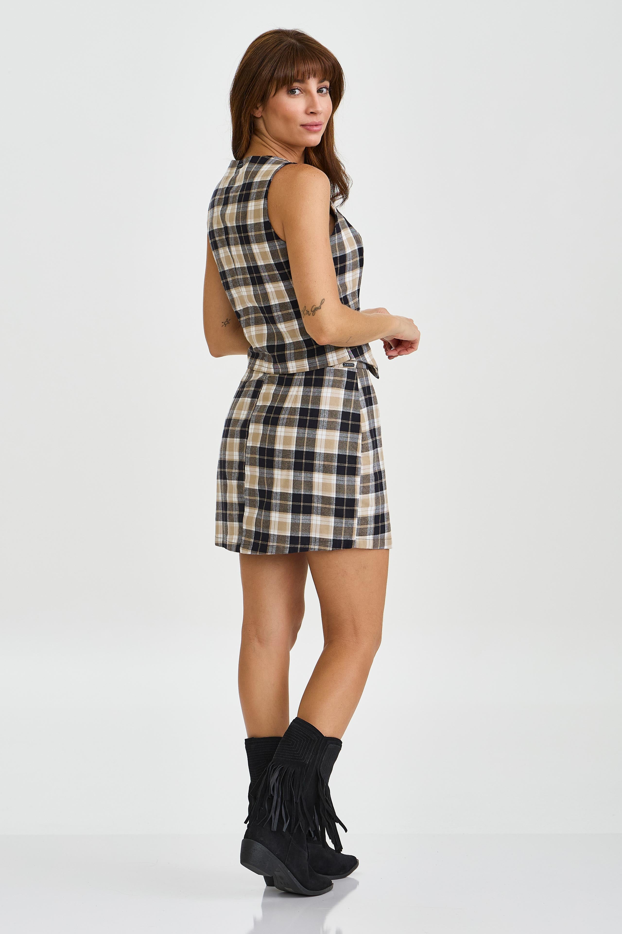 COLETE ALFAITARIA FLANELADO COM PLAQUINHA 5100