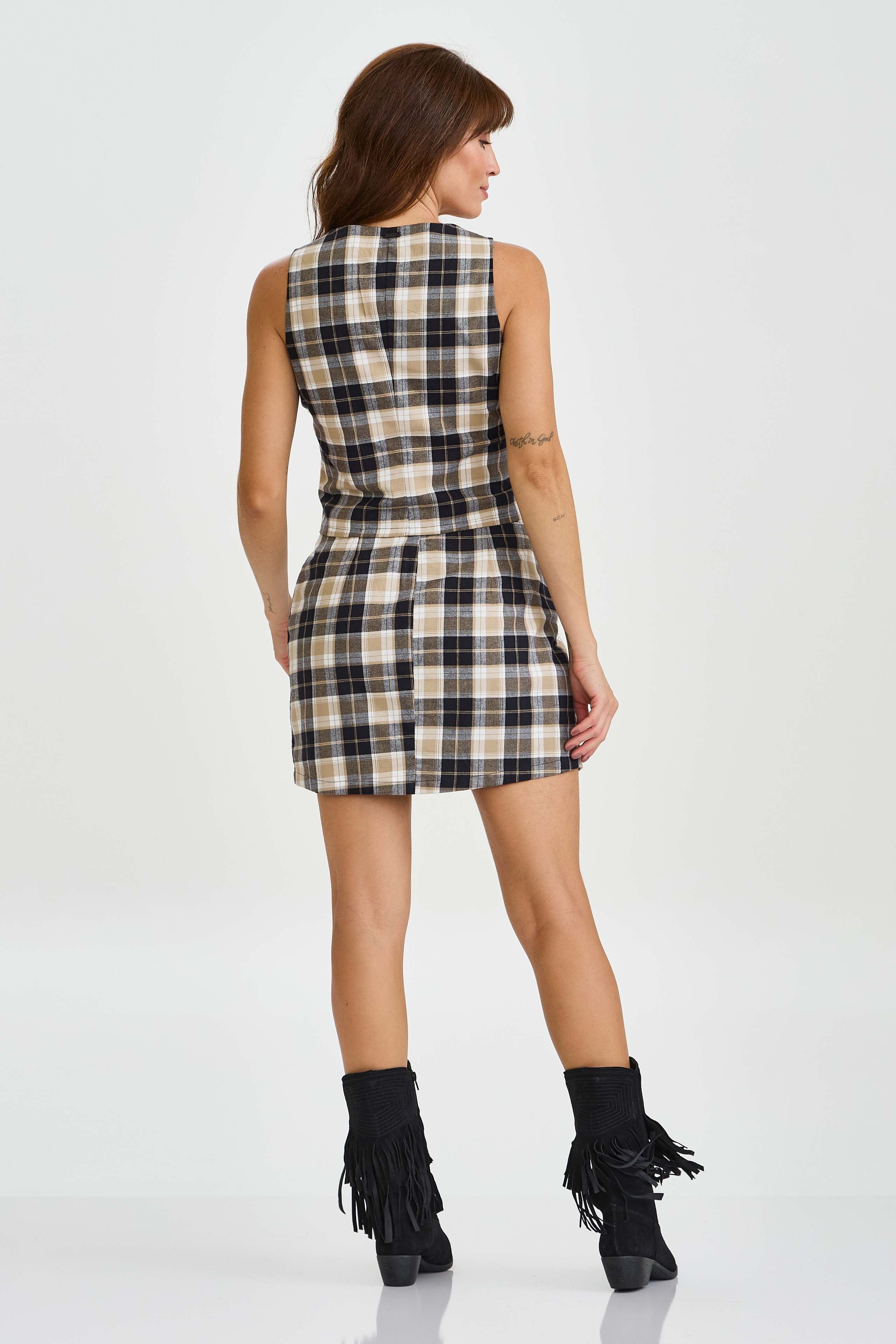 COLETE ALFAITARIA FLANELADO COM PLAQUINHA 5100