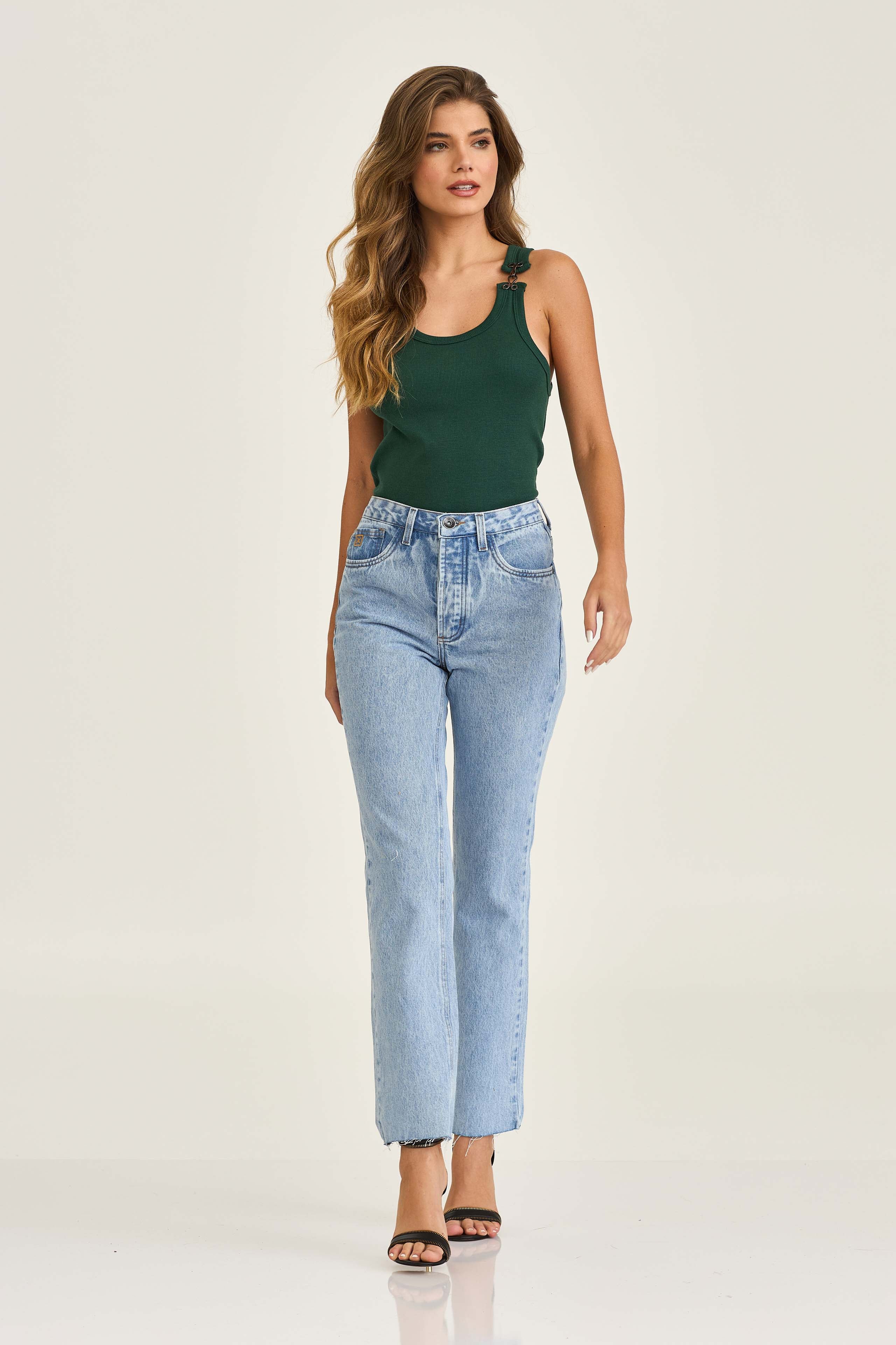 Imagem do produto 9987014820141 da cor 0060