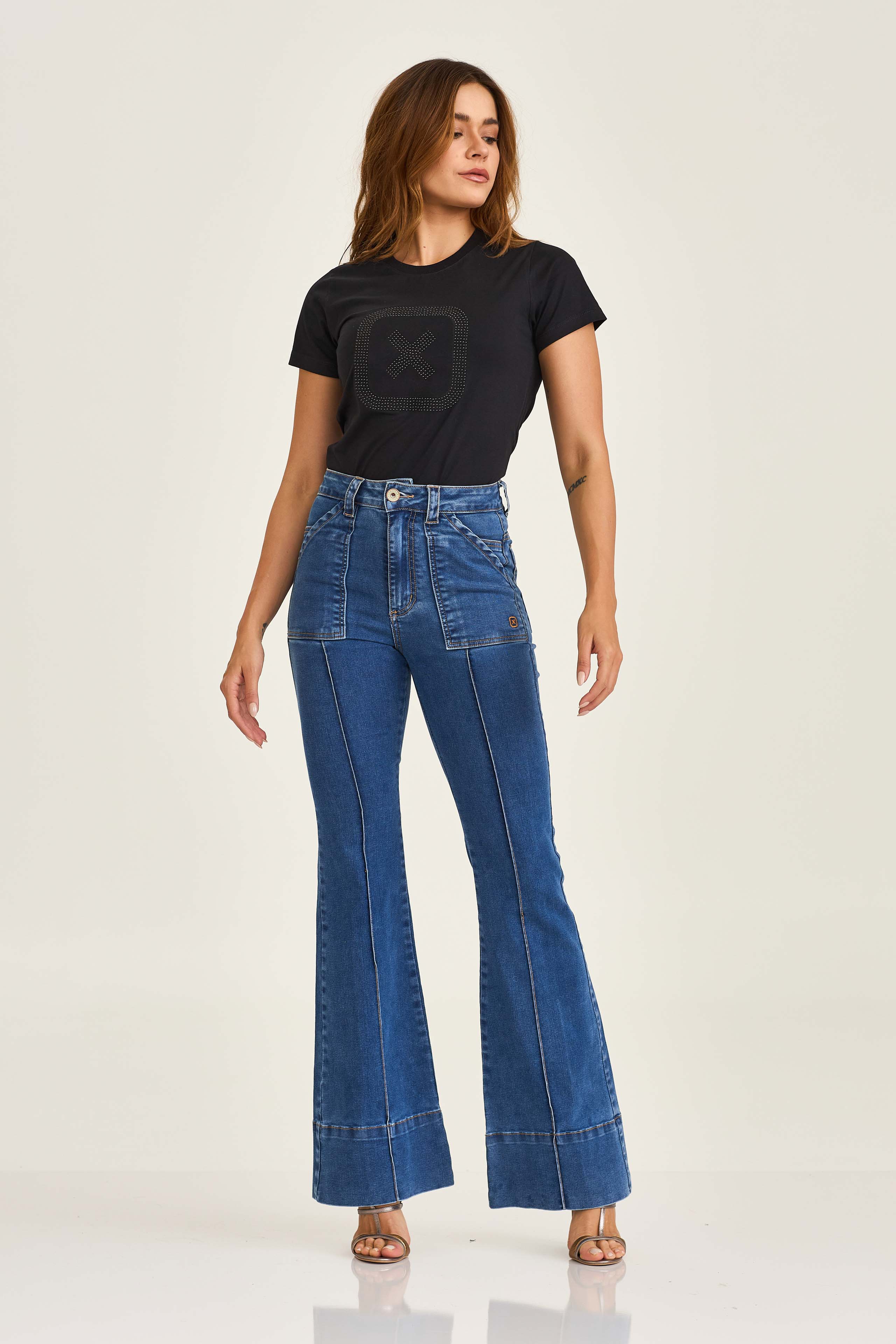 Imagem do produto 9896769716525 da cor 0002