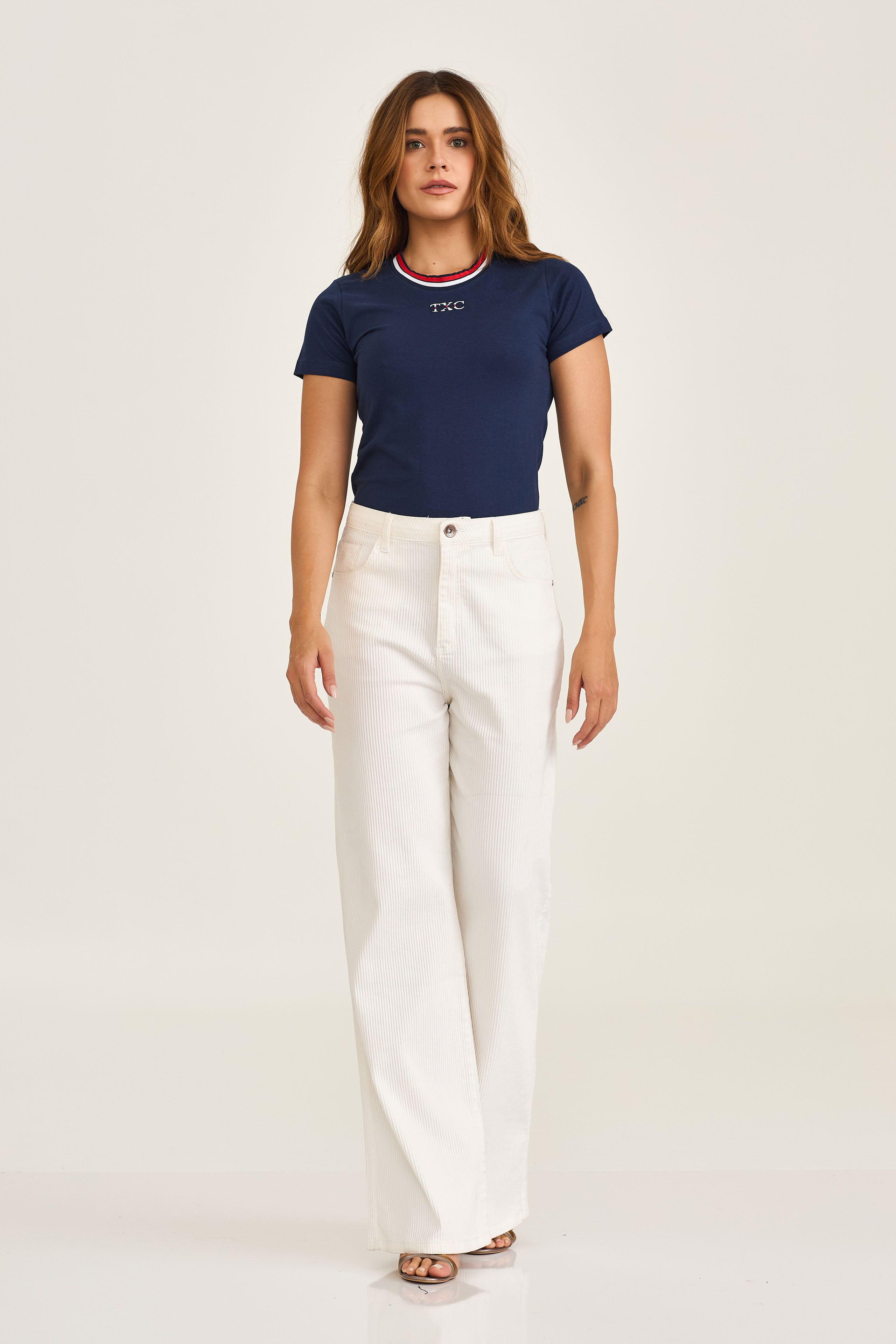 Imagem do produto 9896770011437 da cor 0035