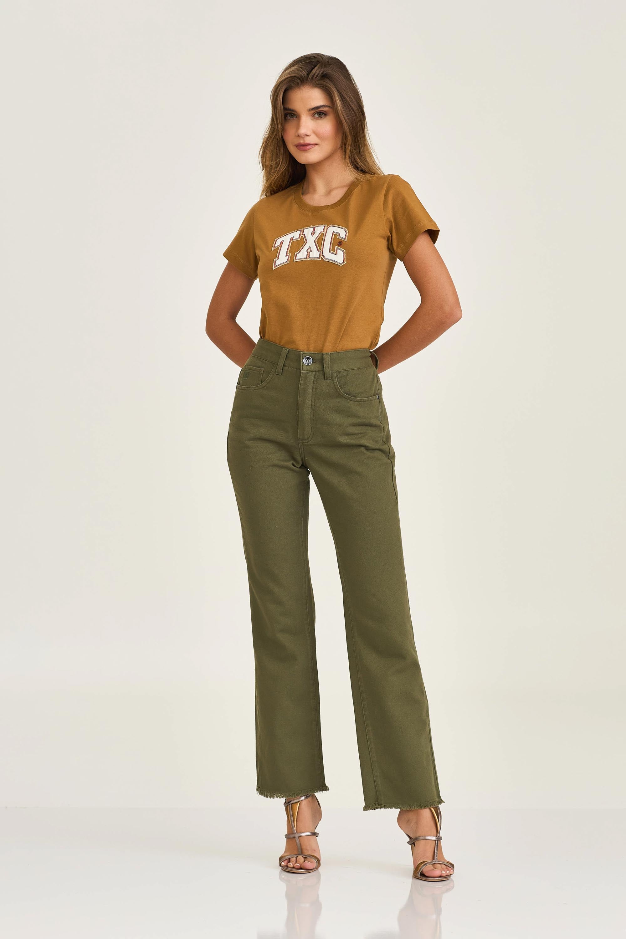 Imagem do produto 9896770273581 da cor 0014