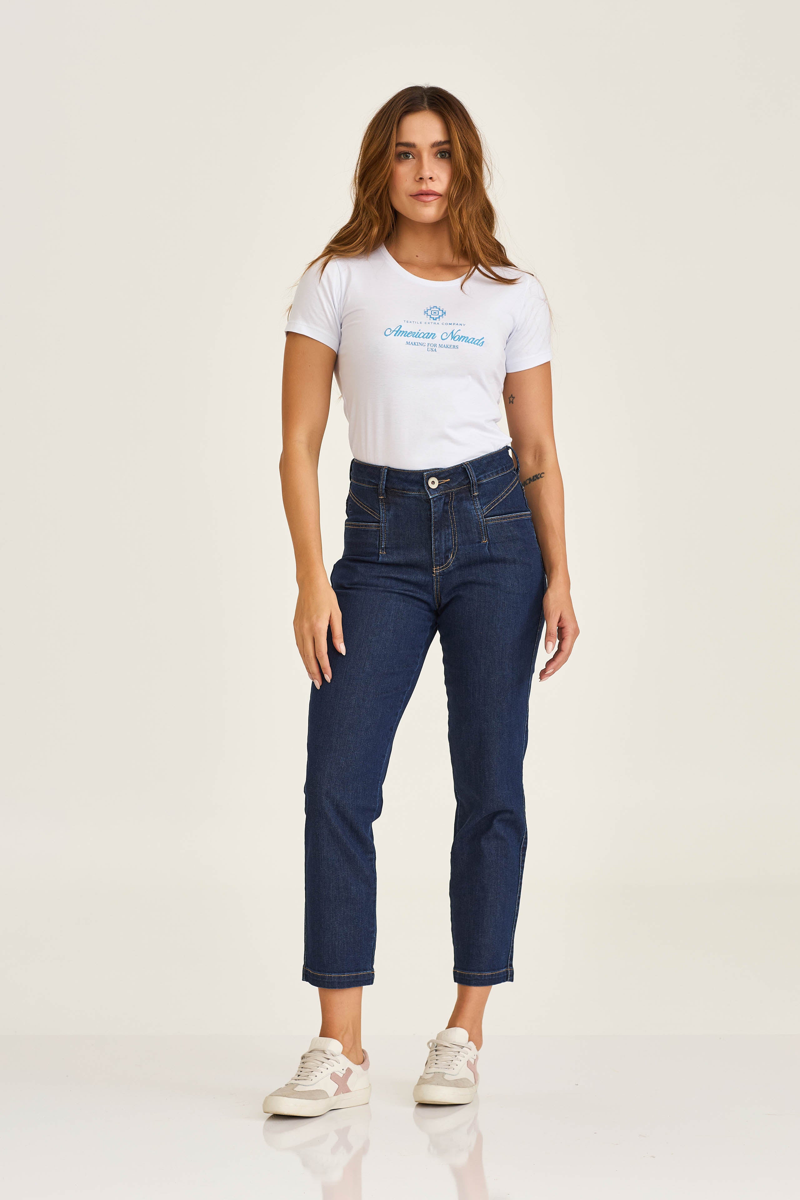 Imagem do produto 9896770535725 da cor 0001