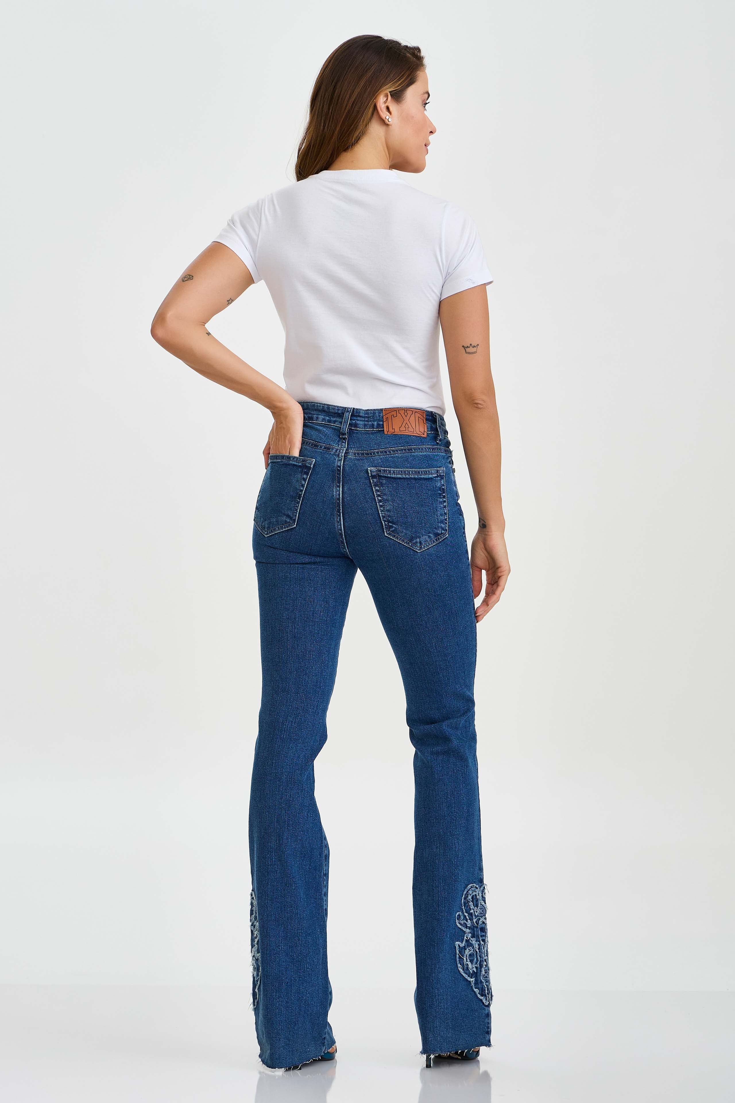 CAMISETA SLIM MEIA MALHA PENTEADA STRAS 51124