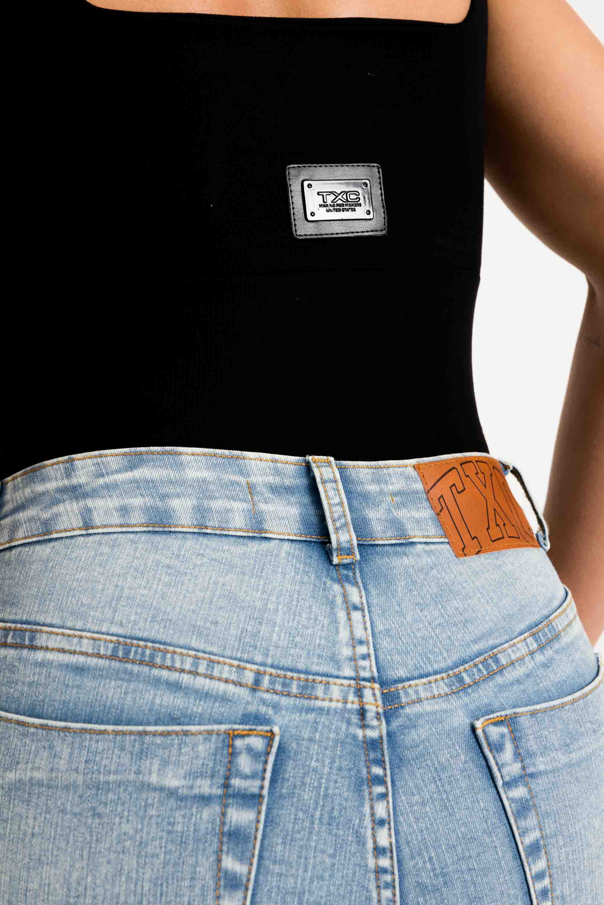 Imagem do produto 10138914488621 da cor 0002