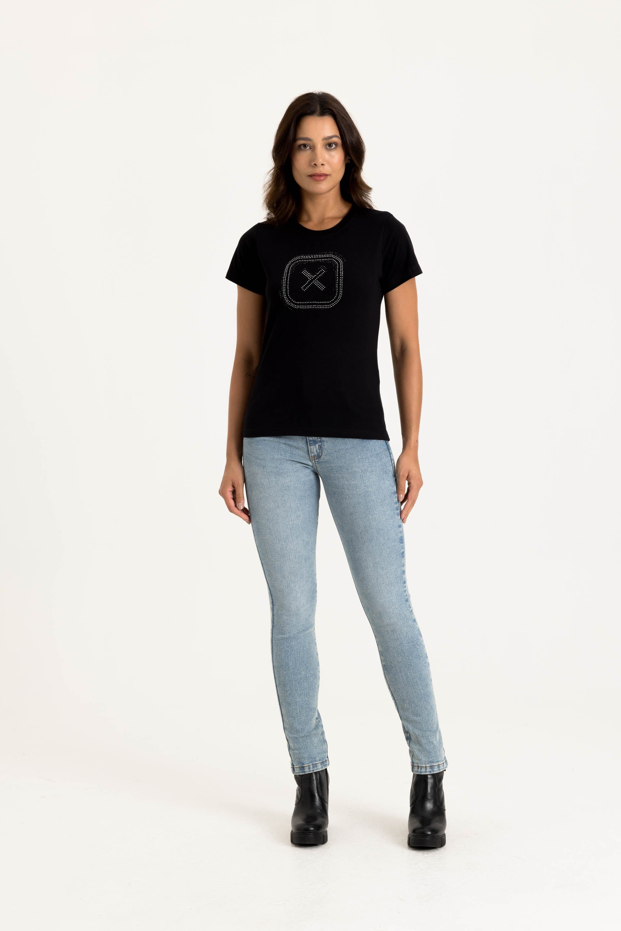 Imagem do produto 10138917306669 da cor 0002