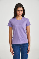 CAMISETA SLIM MEIA MALHA PENTEADA BORDADA 51268