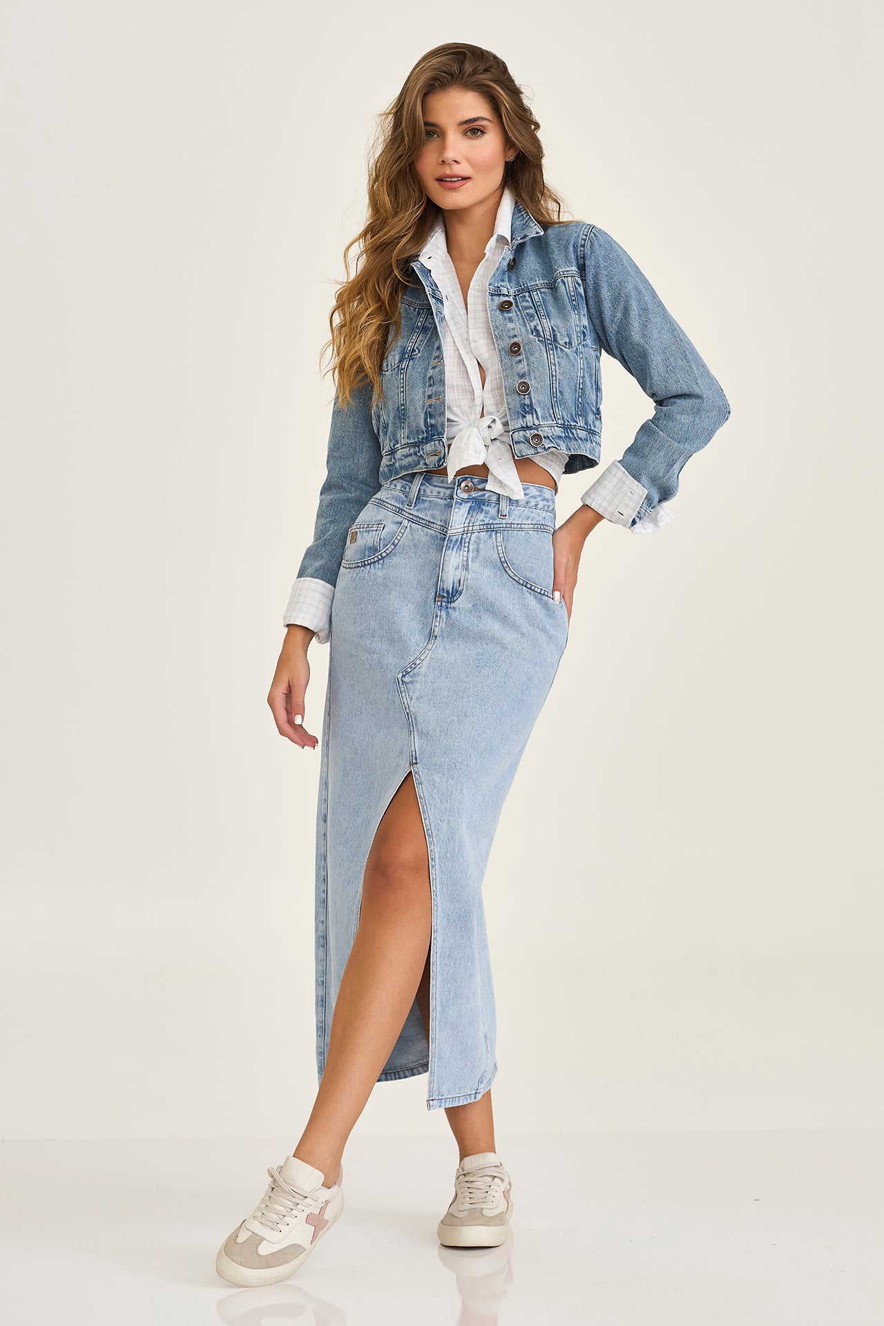 #COR_JEANS