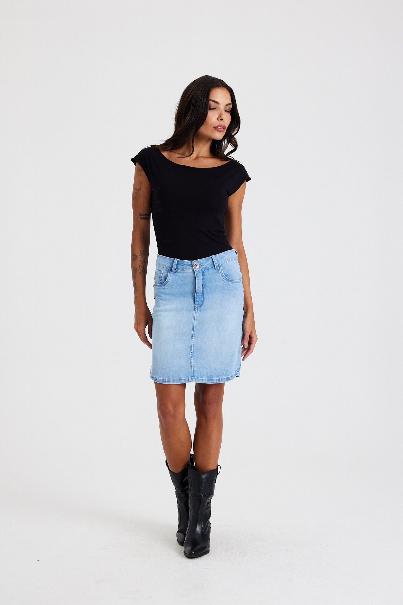 #COR_JEANS