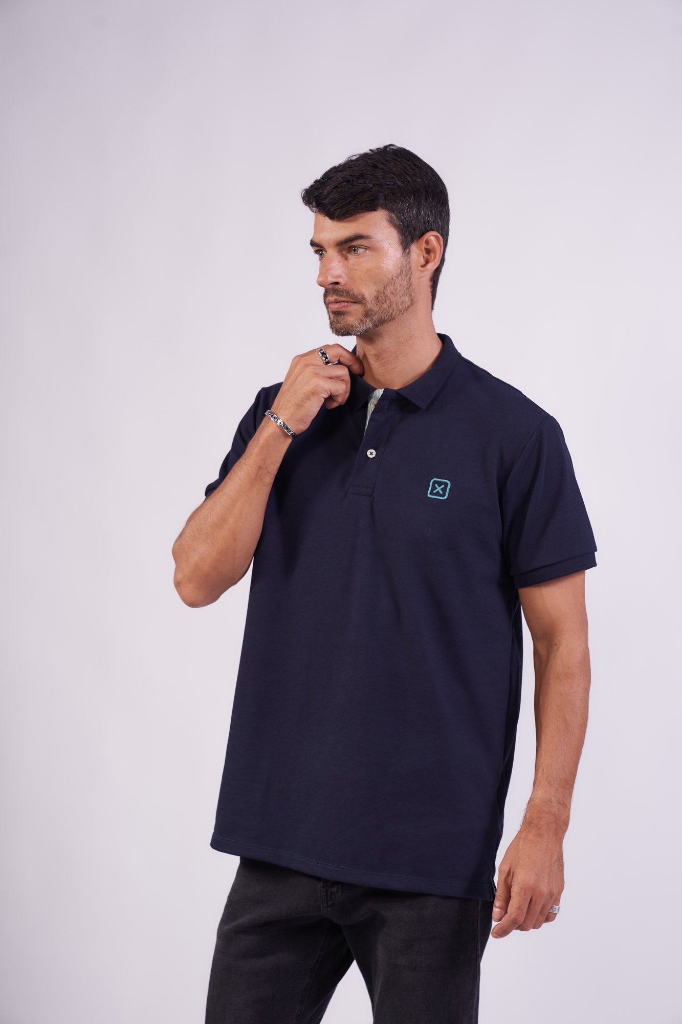 POLO REGULAR PIQUET BORDADA 6898