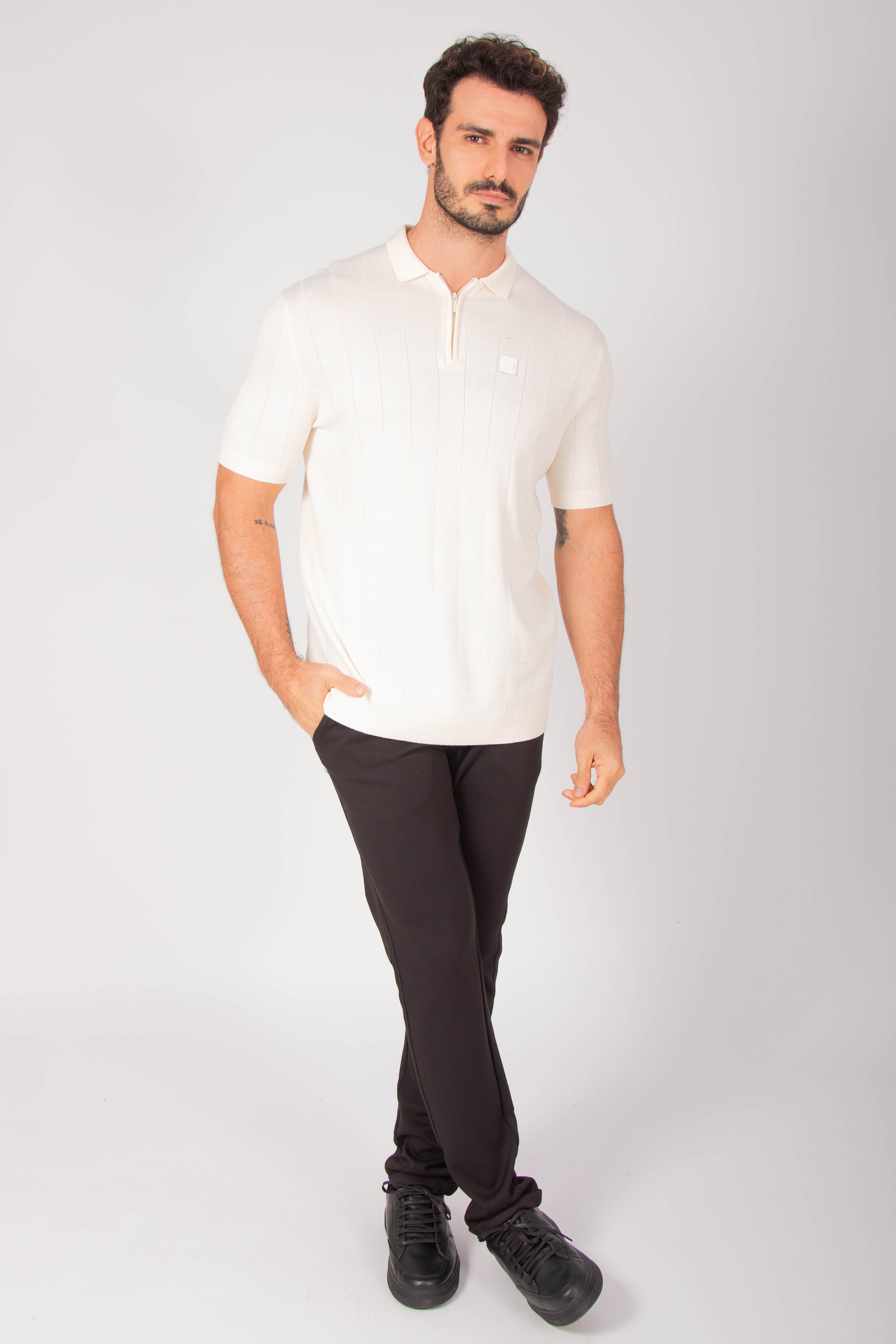 Imagem do produto 10150642811181 da cor 0047