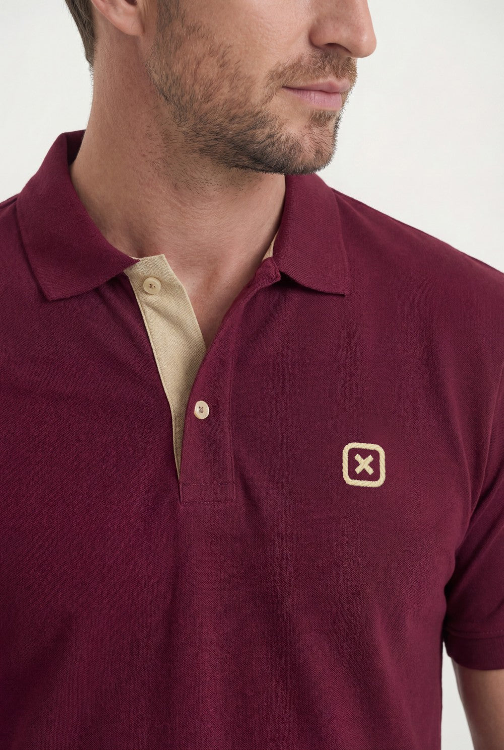 #COR_BORDO