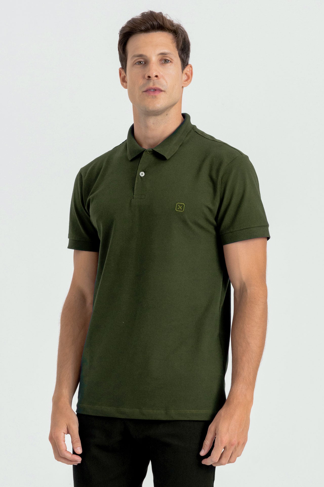#COR_VERDE MILITAR
