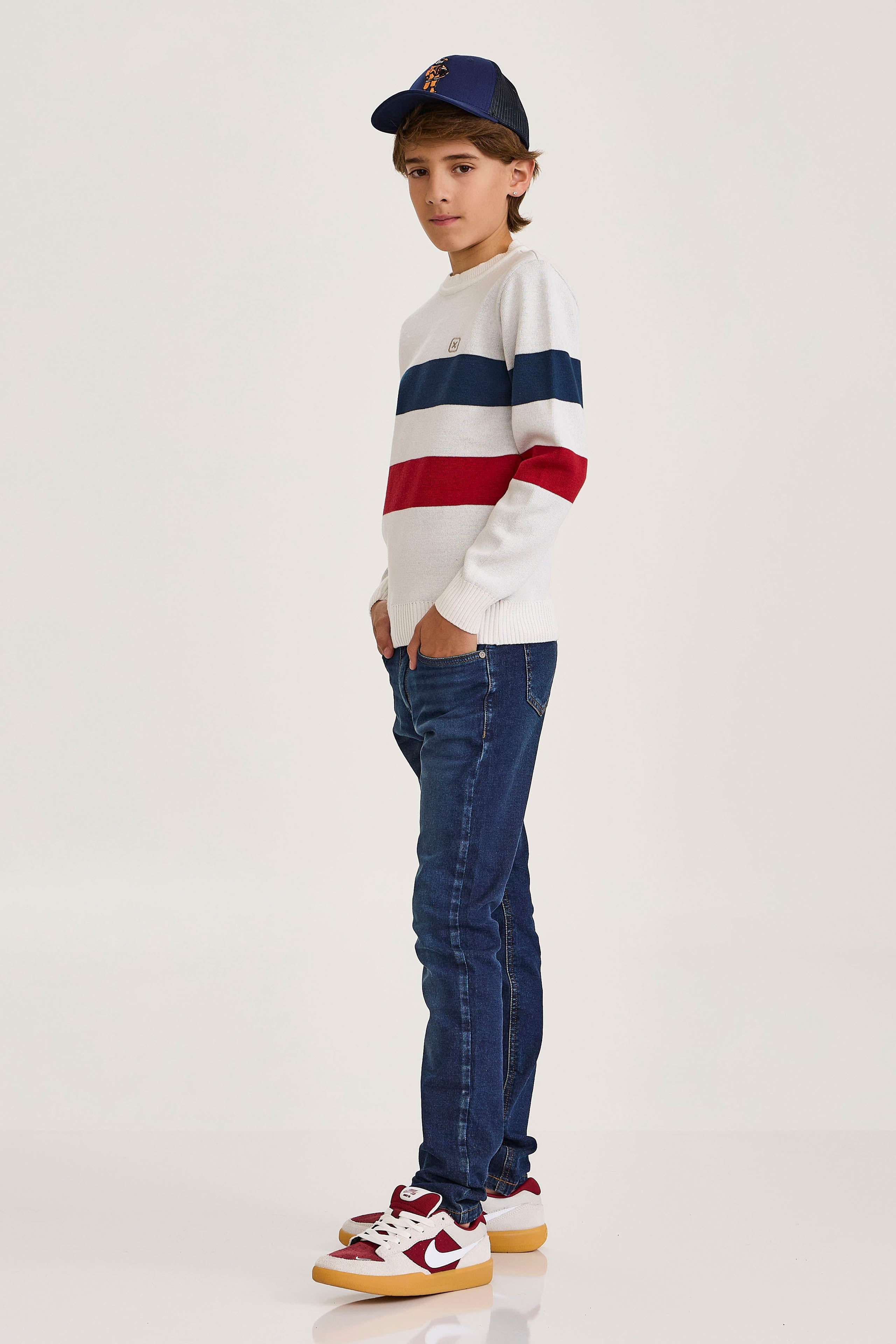 #COR_OFF WHITE