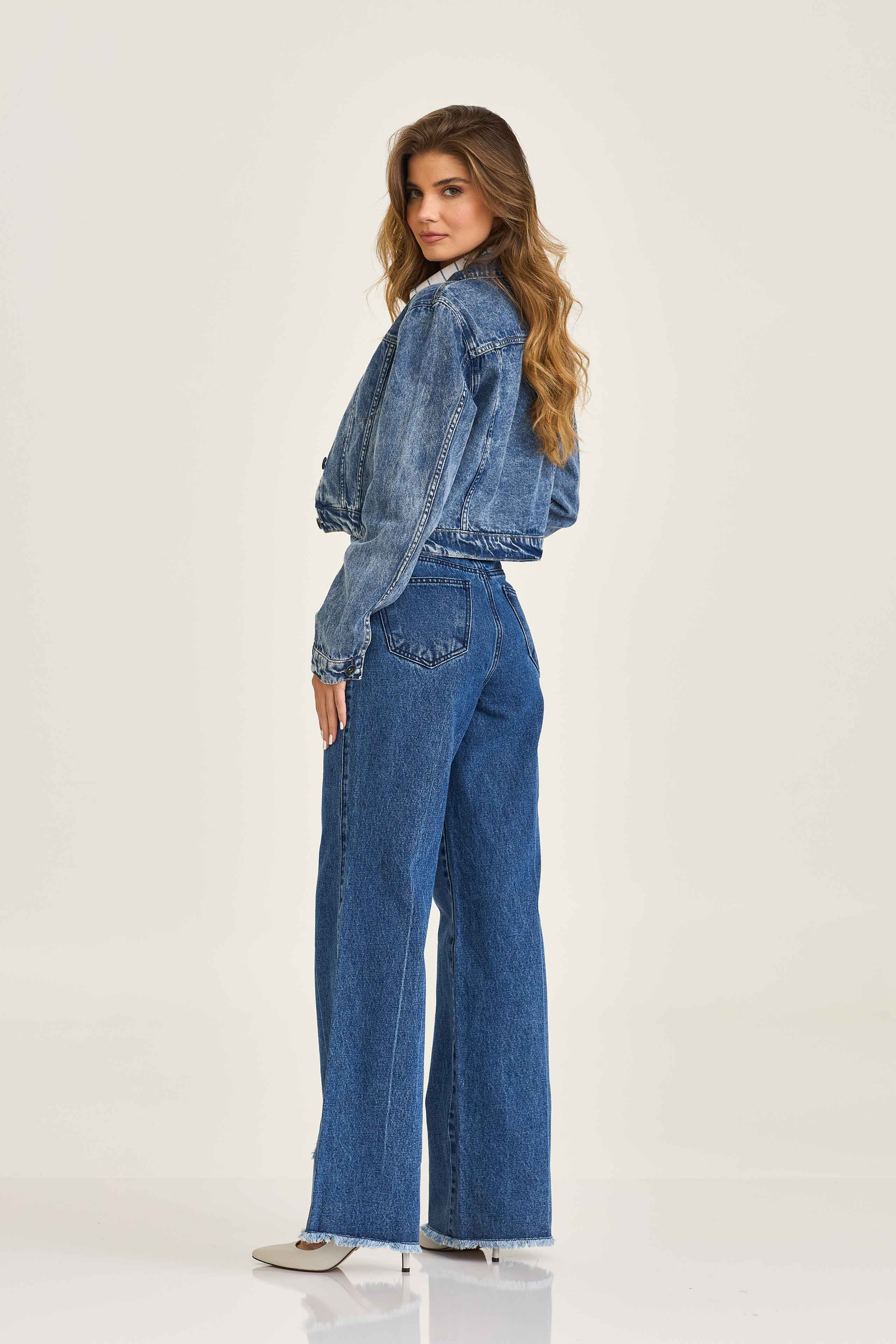 #COR_JEANS