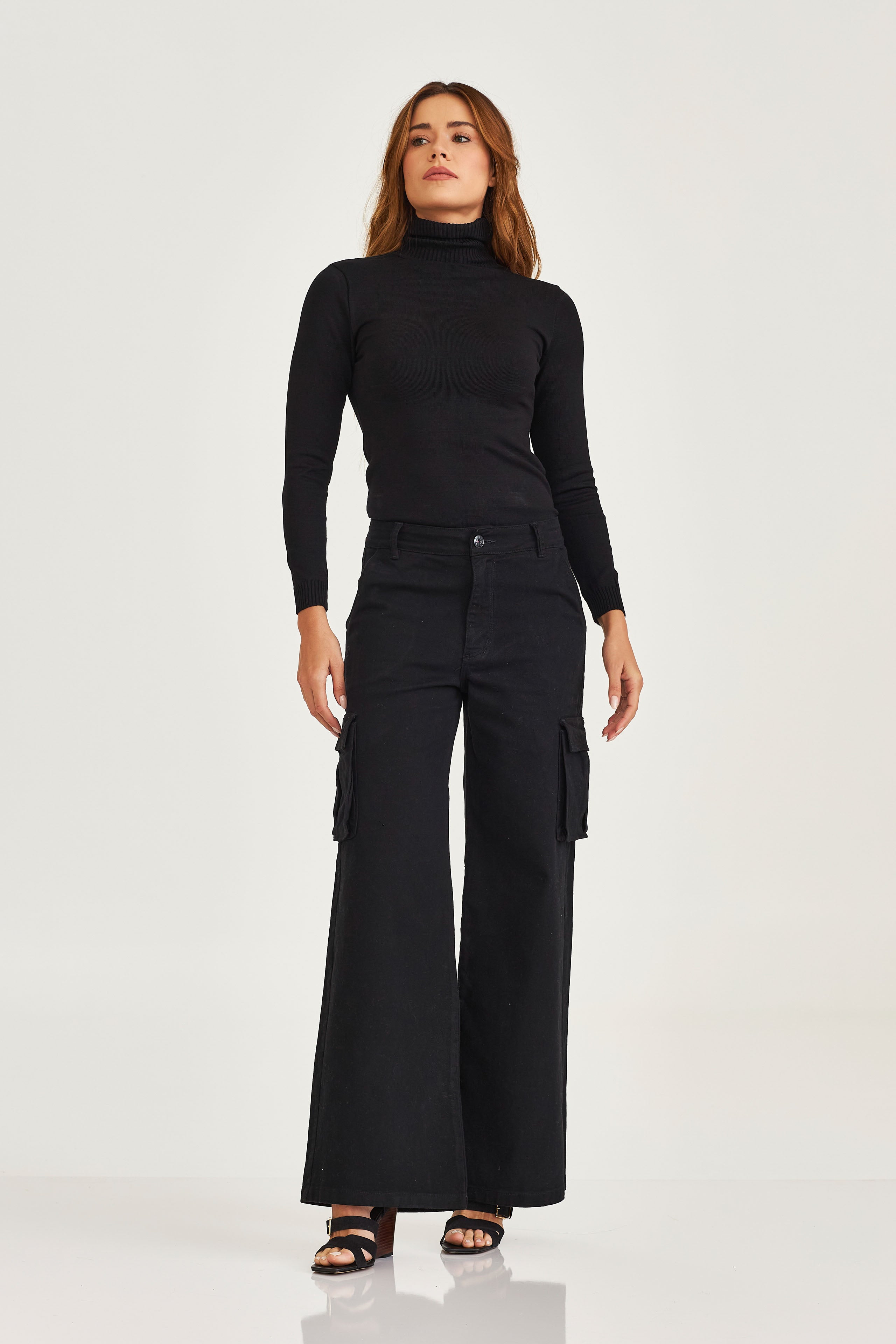 BLUSA TRICOT GOLA ALTA SLIM  PLAQUINHA 7349