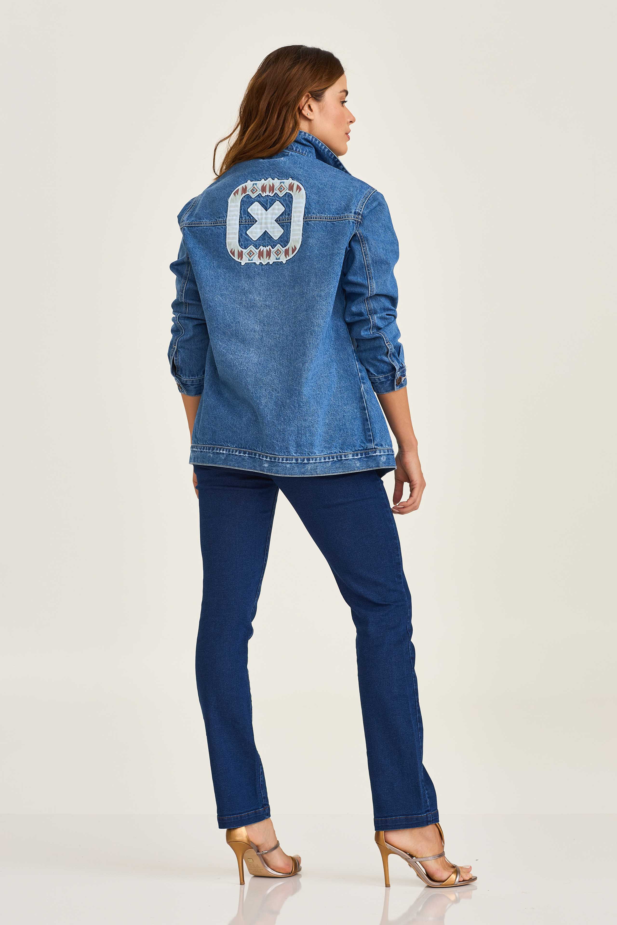 JAQUETA CUSTOM OVERSIZED BORDADA 7352