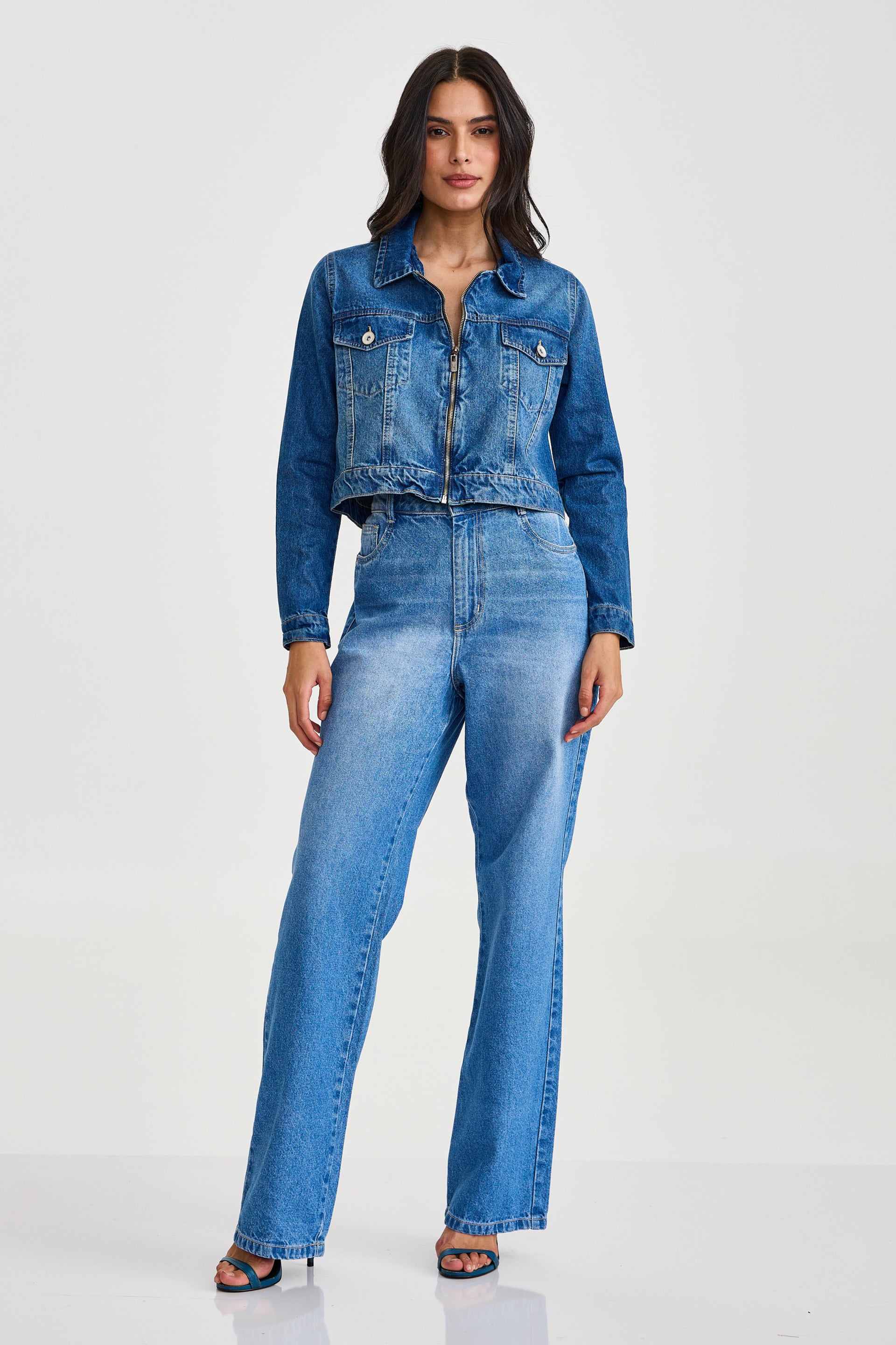#COR_JEANS