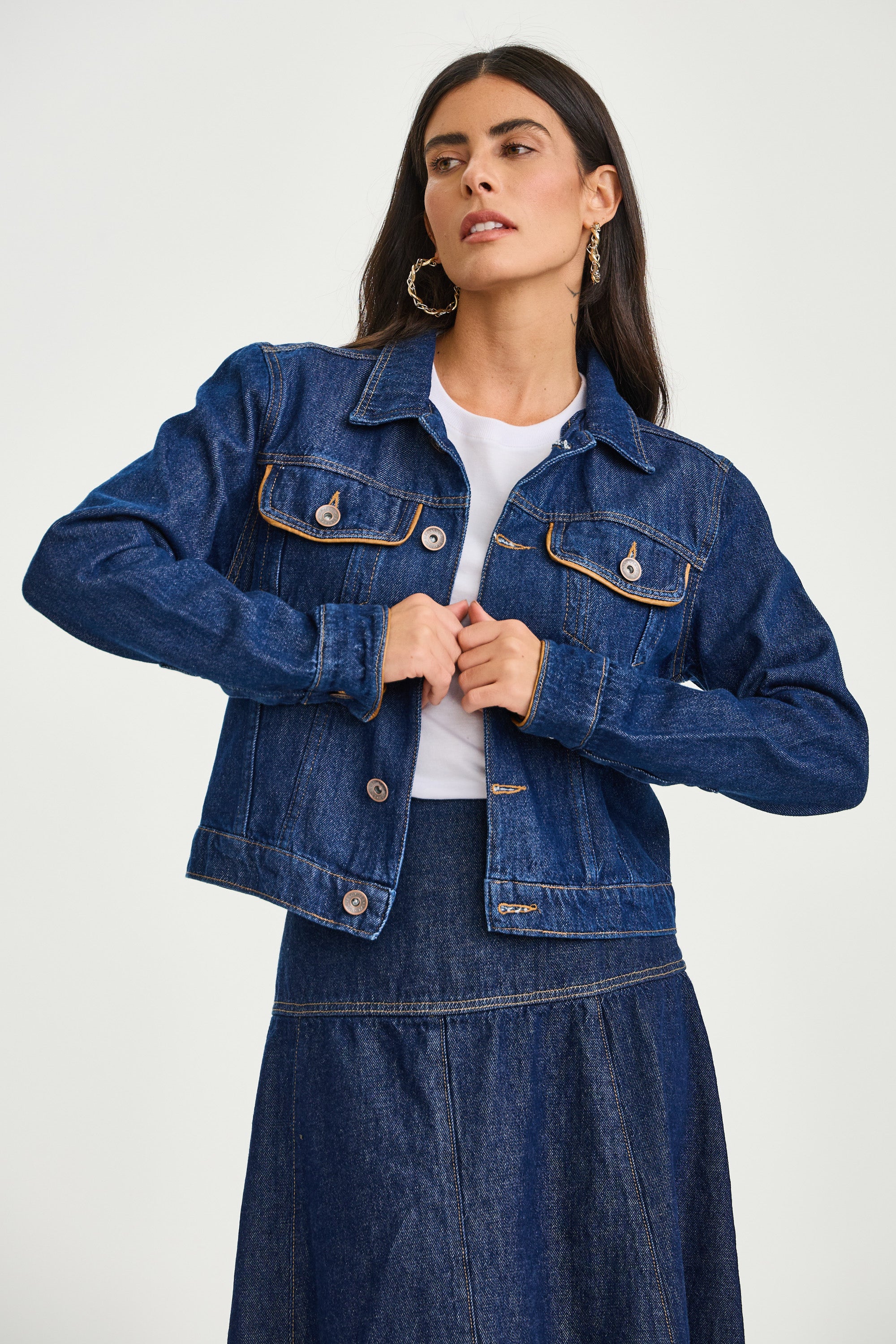 #COR_JEANS
