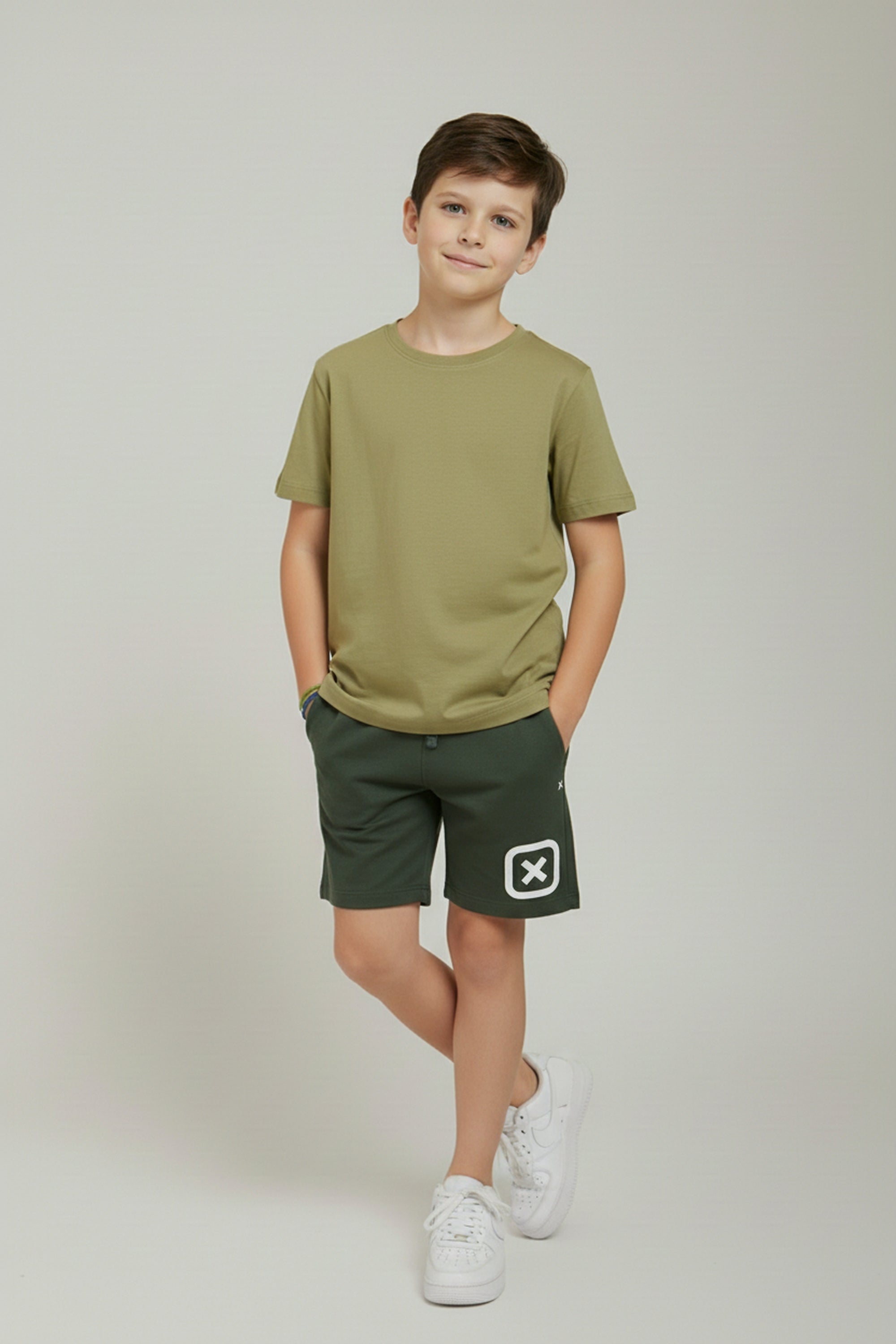 #COR_VERDE MILITAR