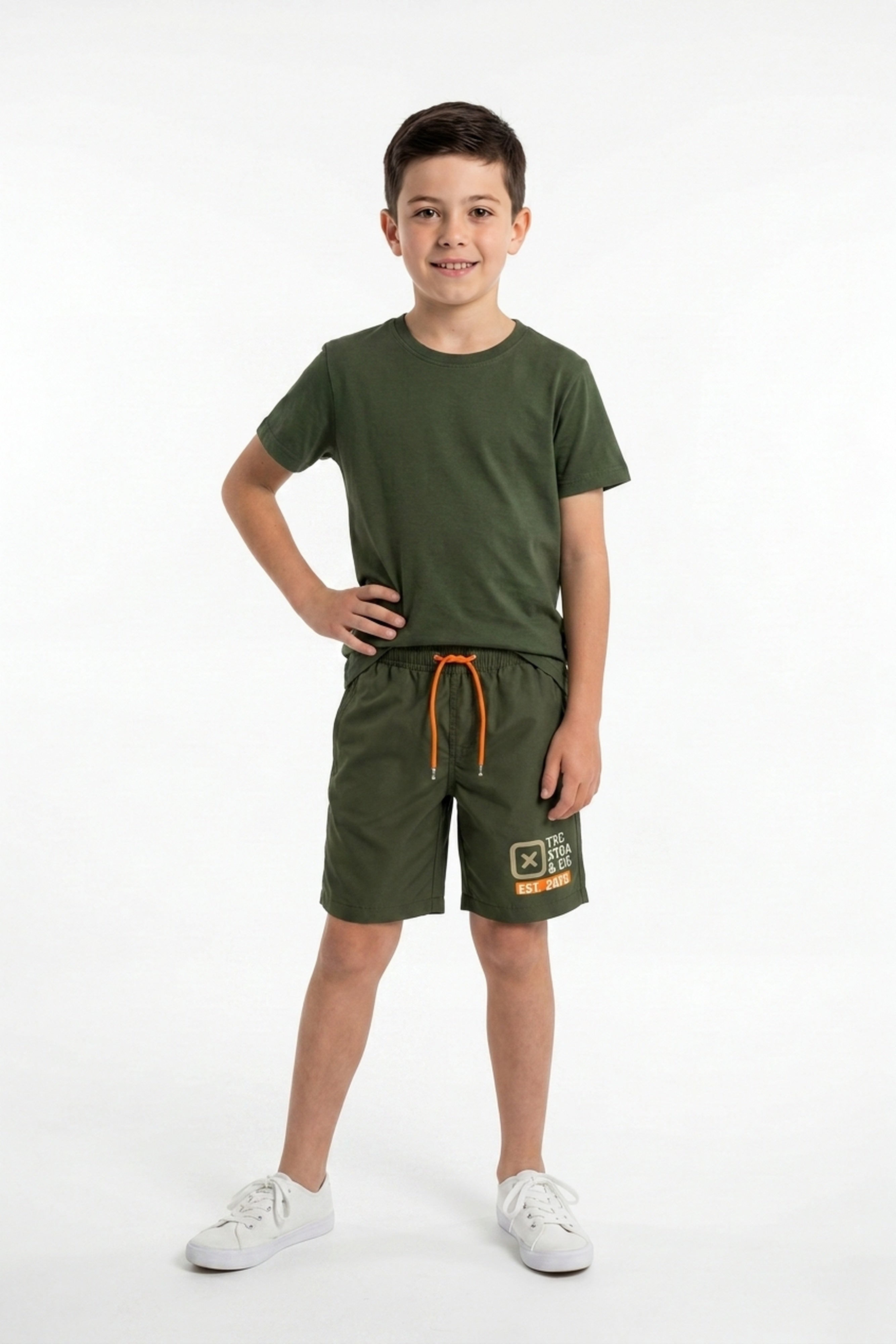 #COR_VERDE MILITAR