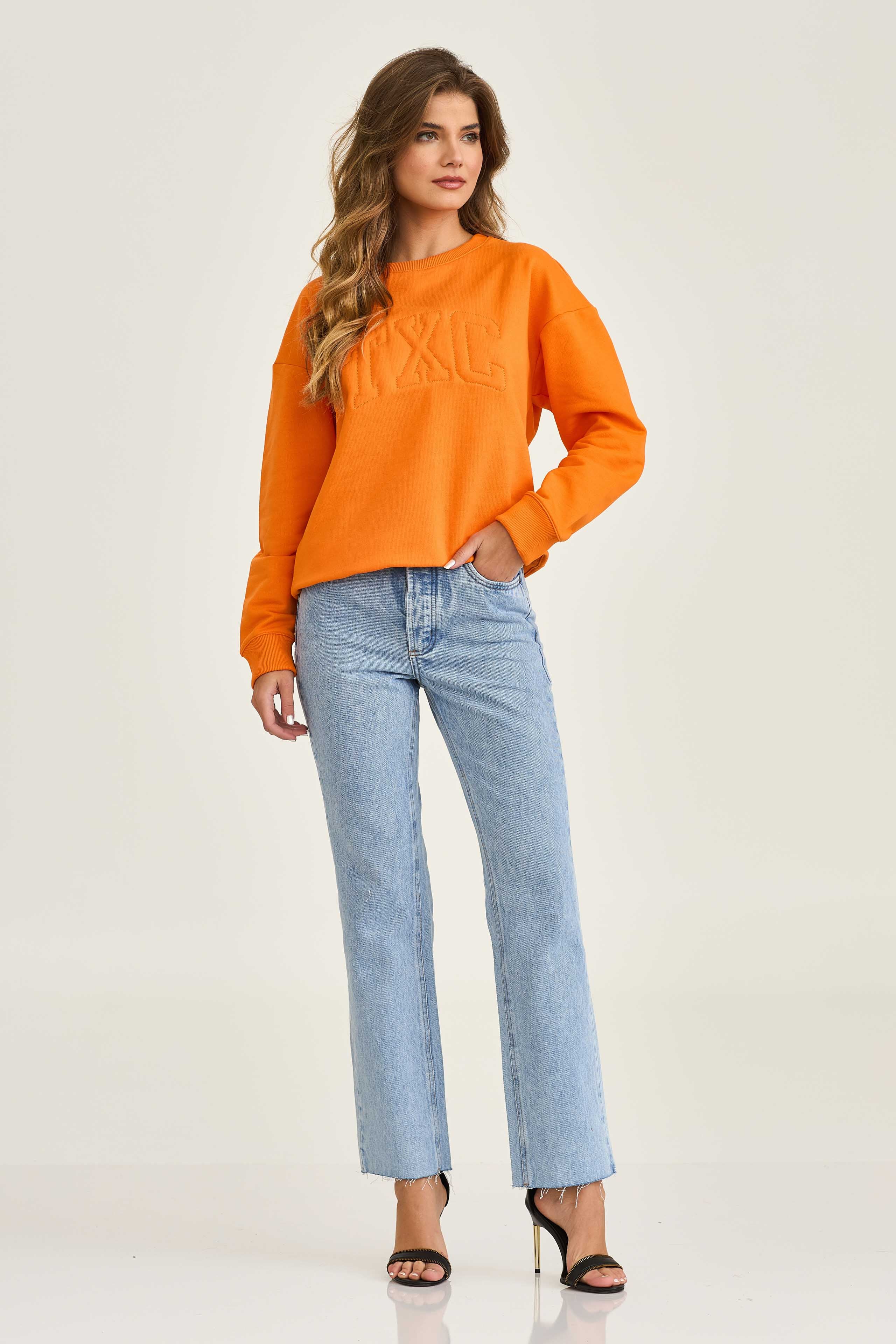 MOLETOM CUSTOM OVERSIZED EMBOSS 9197