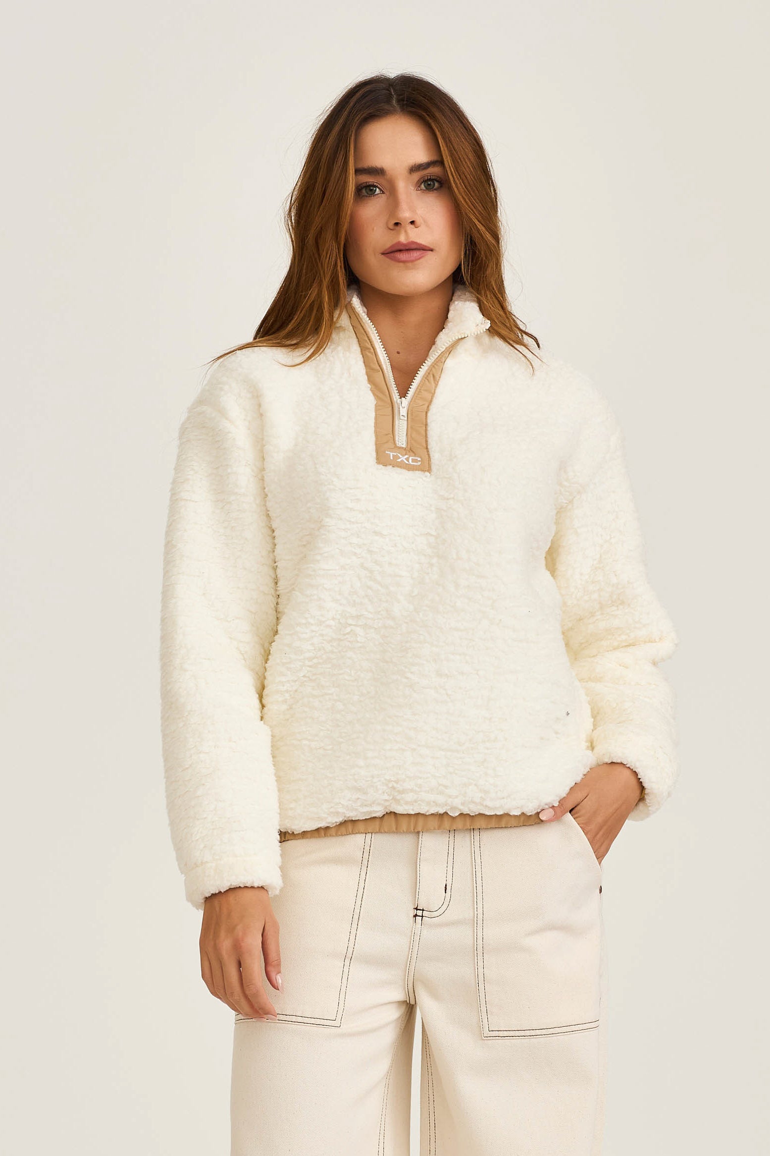 #COR_OFF WHITE