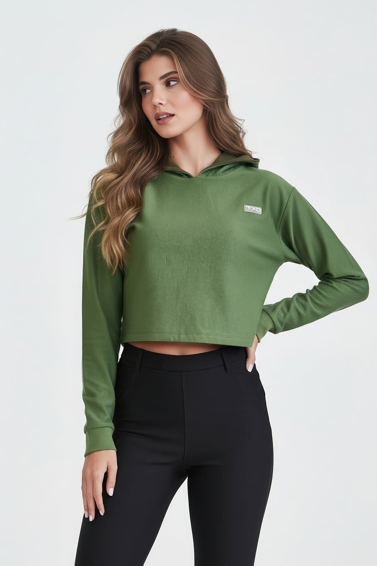 #COR_VERDE MILITAR