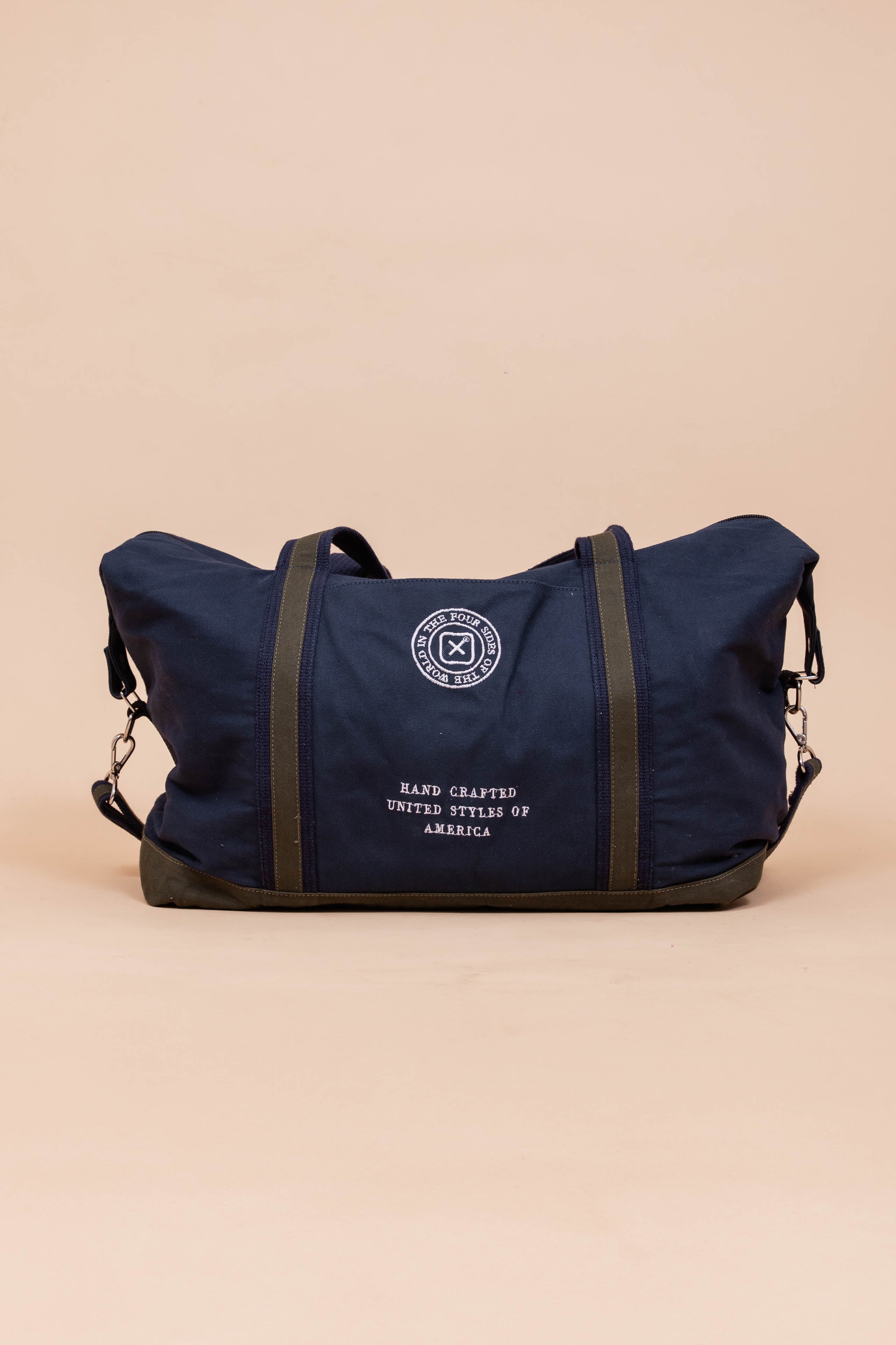 Imagem do produto 9896995520813 da cor 0035