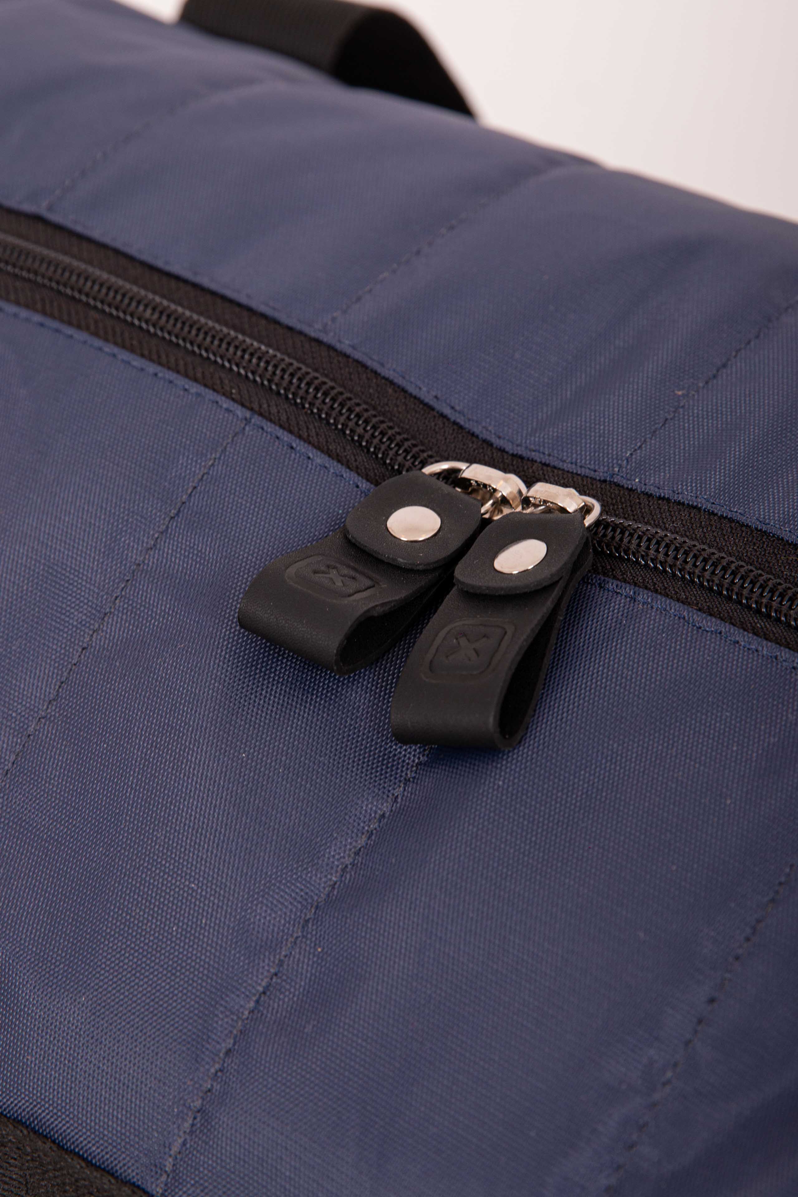 Imagem do produto 9896995815725 da cor 0035