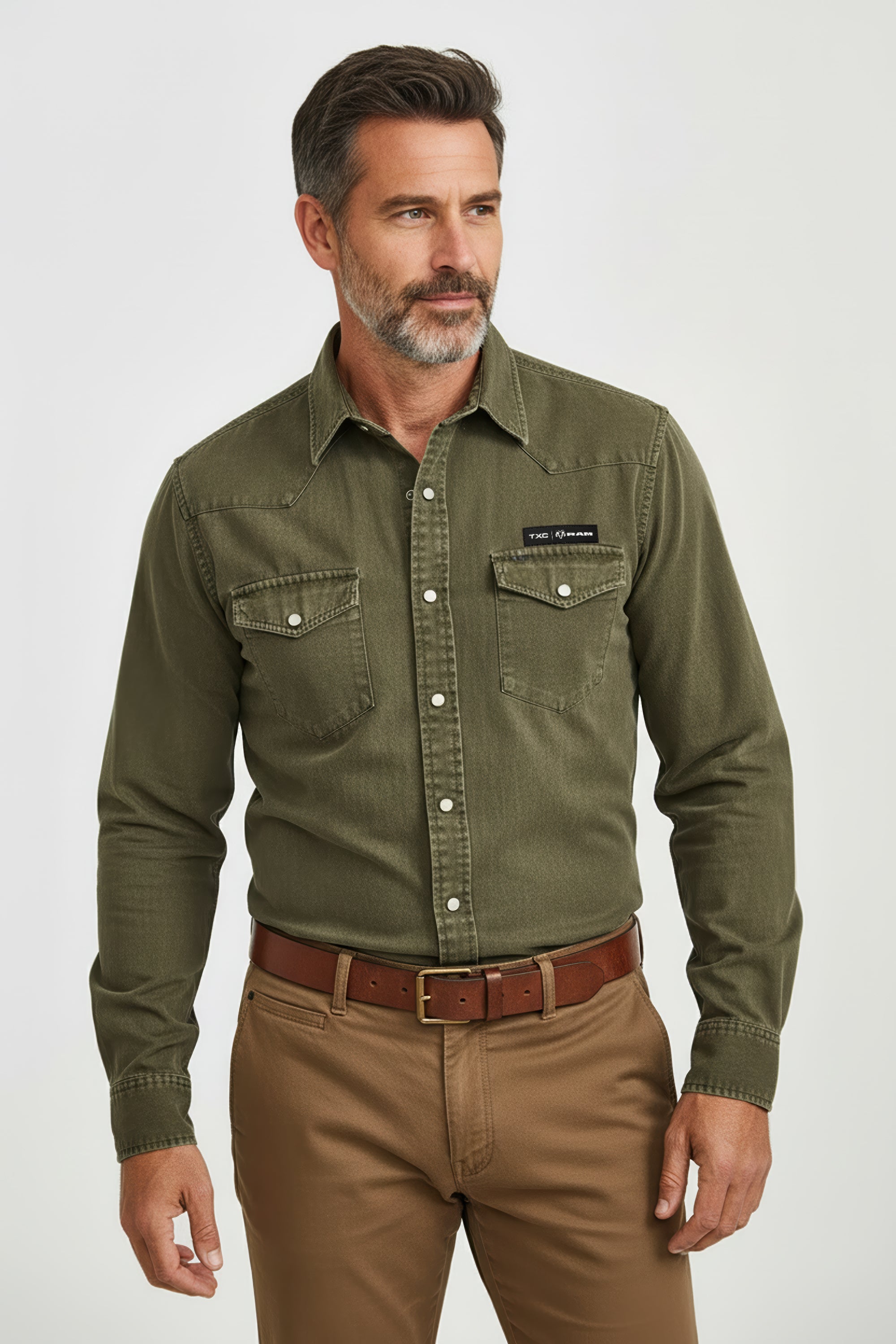 #COR_VERDE MILITAR