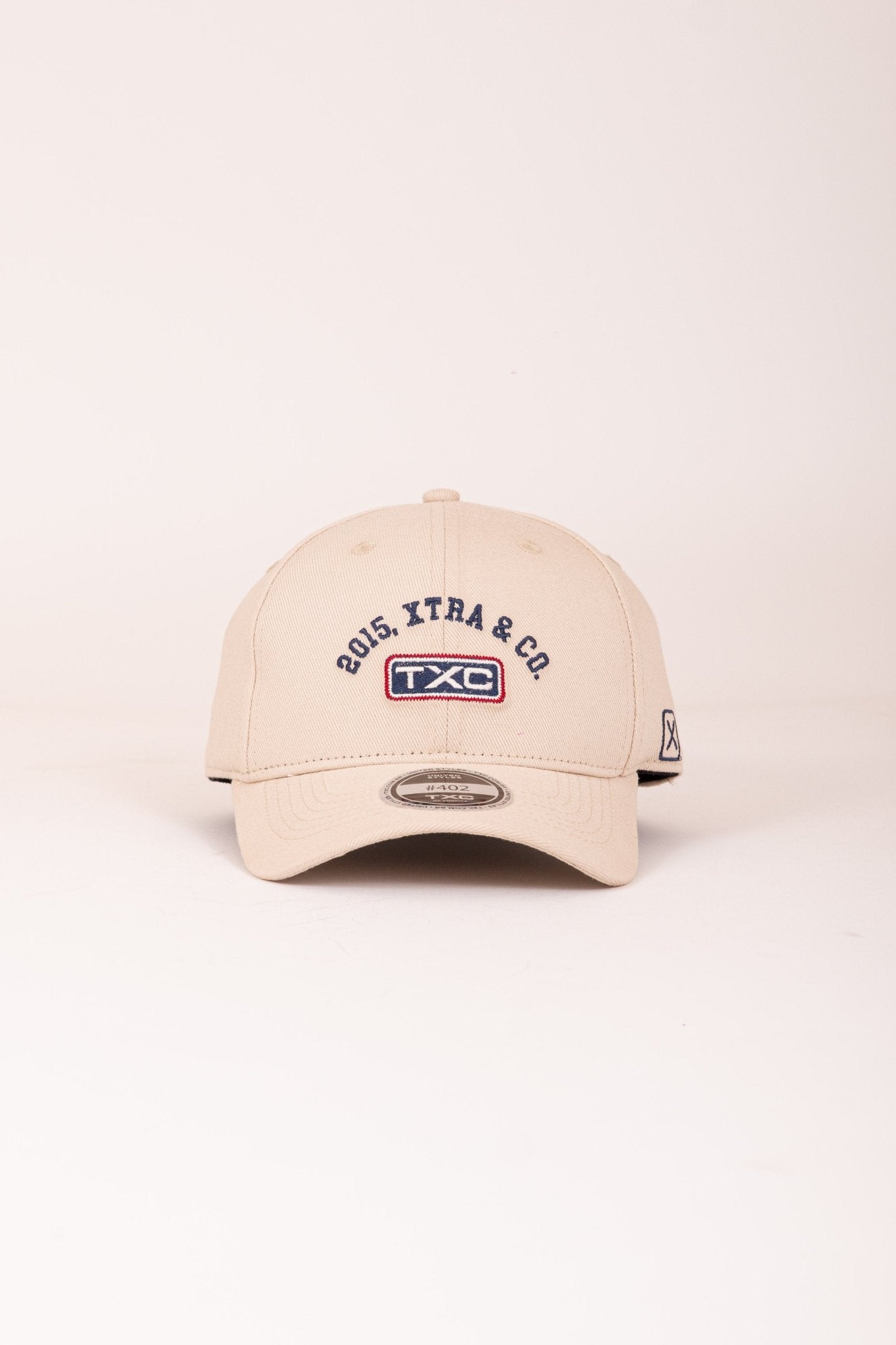 BONE HIGH STRAP SARJA BORDADO 120220Ci - TXC