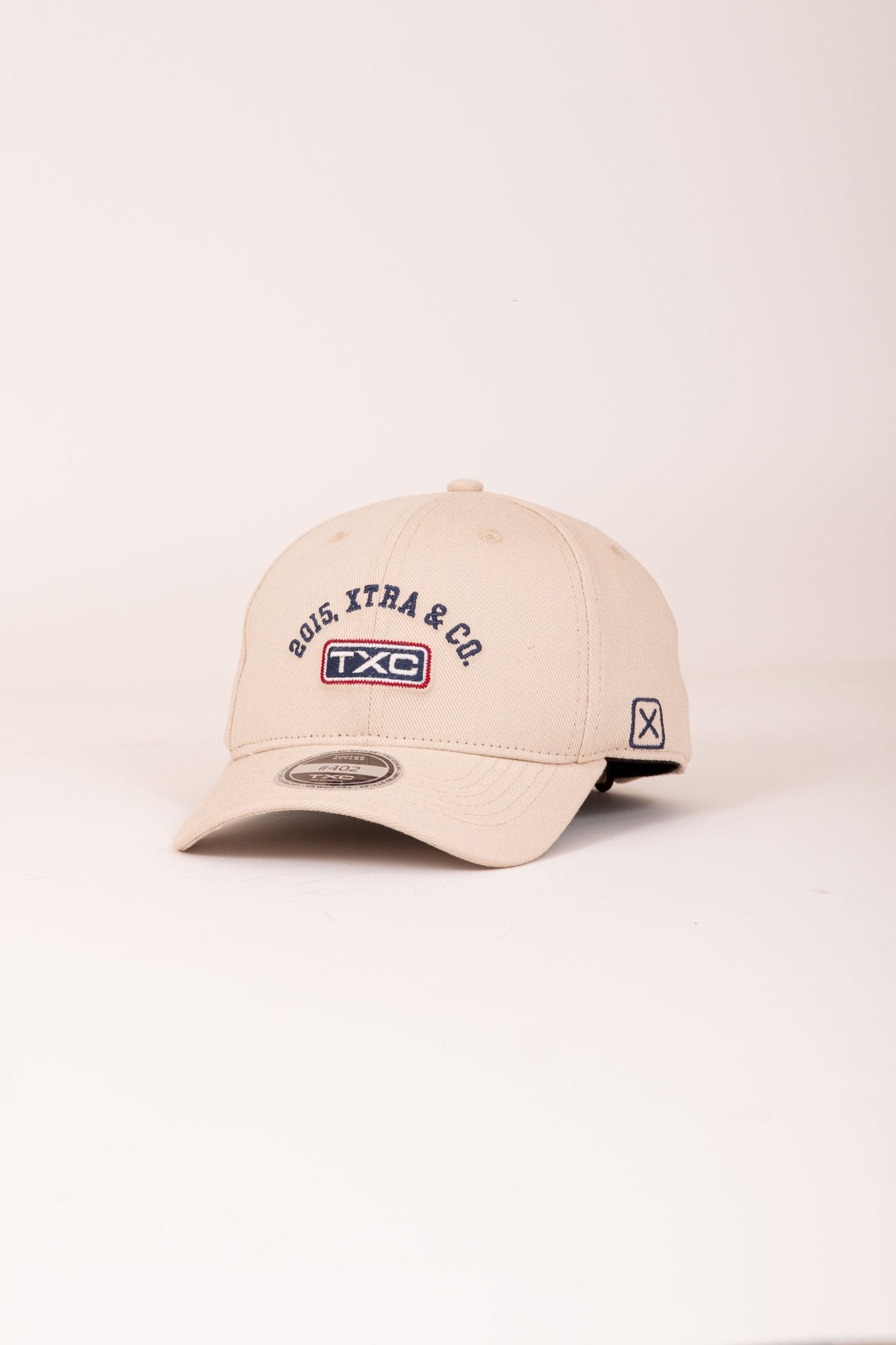 BONE HIGH STRAP SARJA BORDADO 120220Ci - TXC