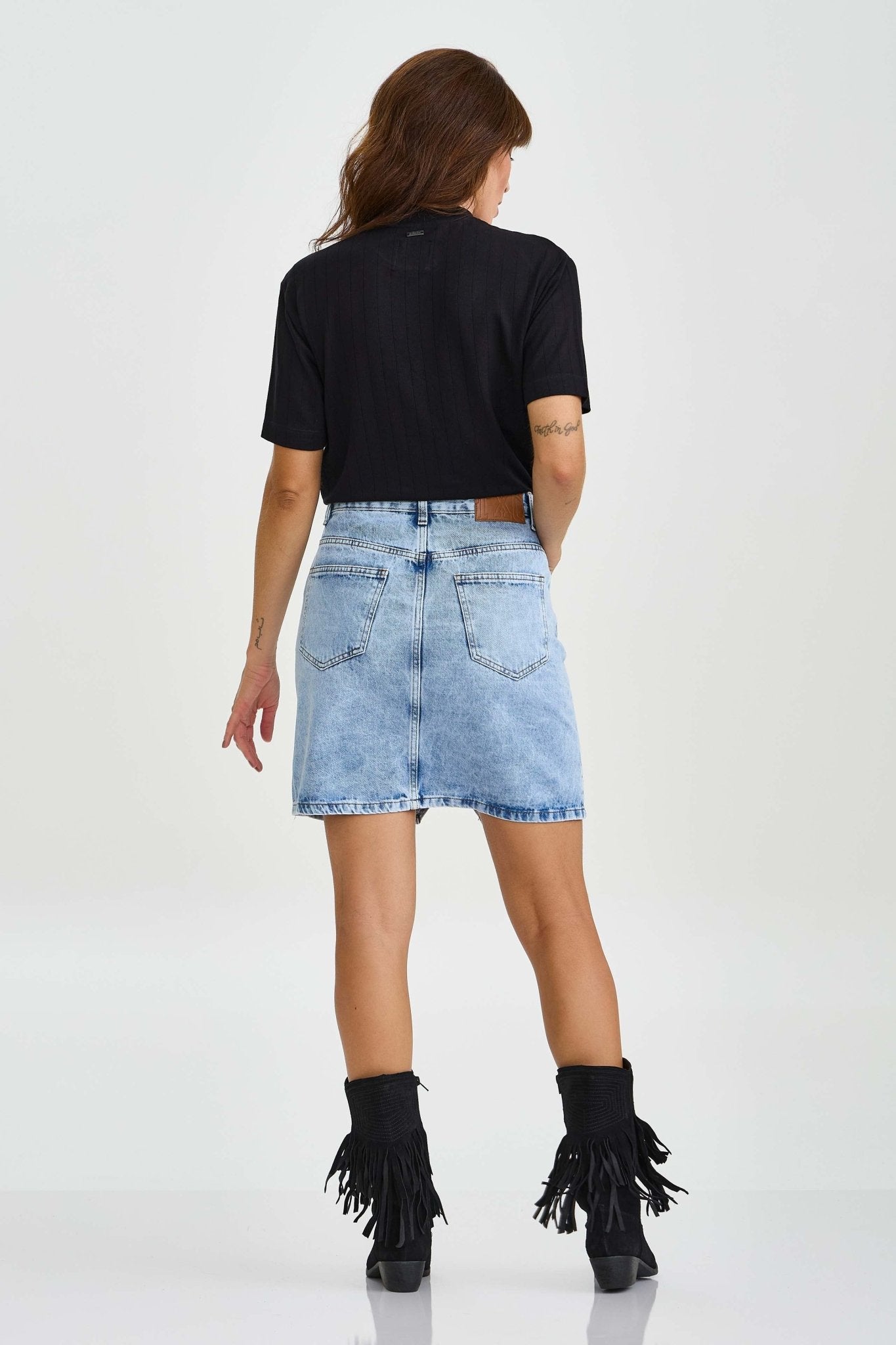 CAMISETA GOLA O MALHA COM PLAQUINHA 51113 - TXC