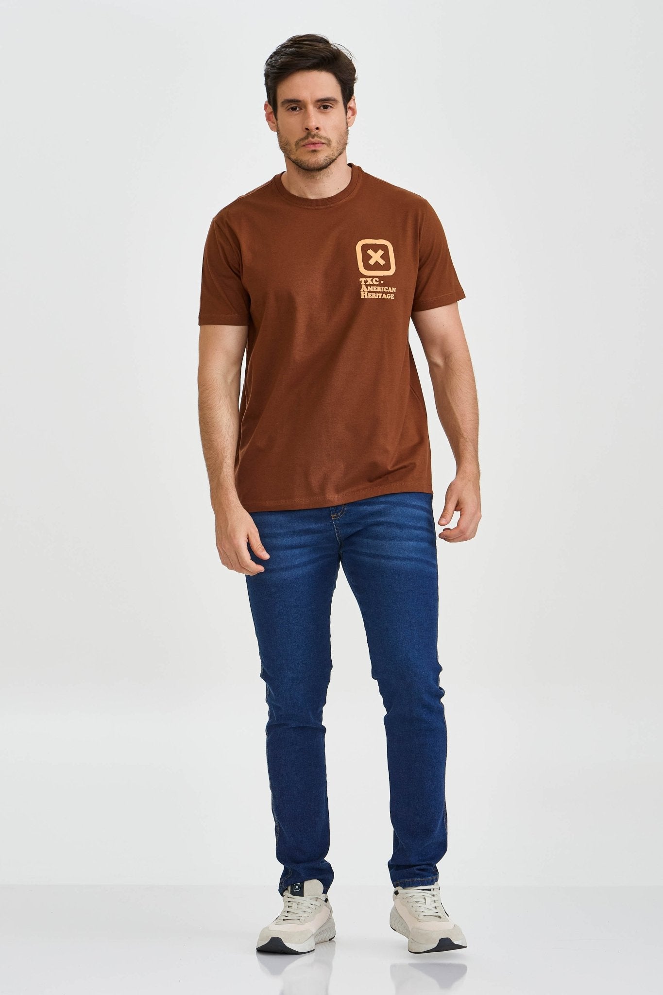 CAMISETA REGULAR MEIA MALHA PENTEADA ESTAMPADA 192508 - TXC